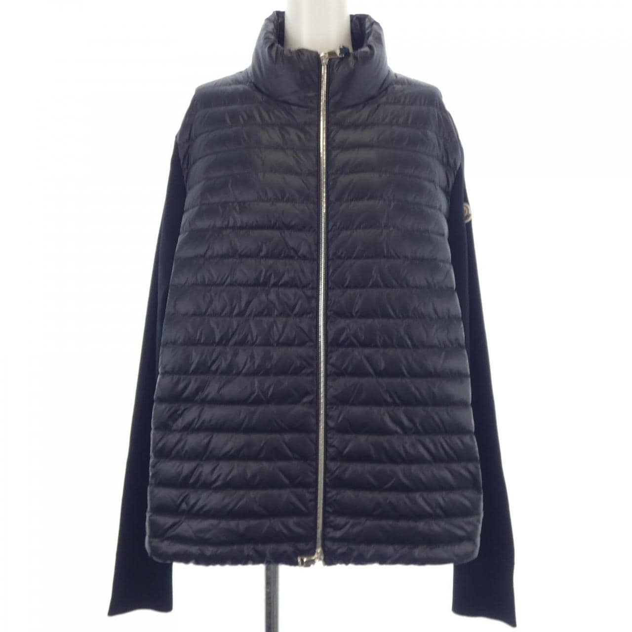 モンクレール MONCLER ダウンジャケット