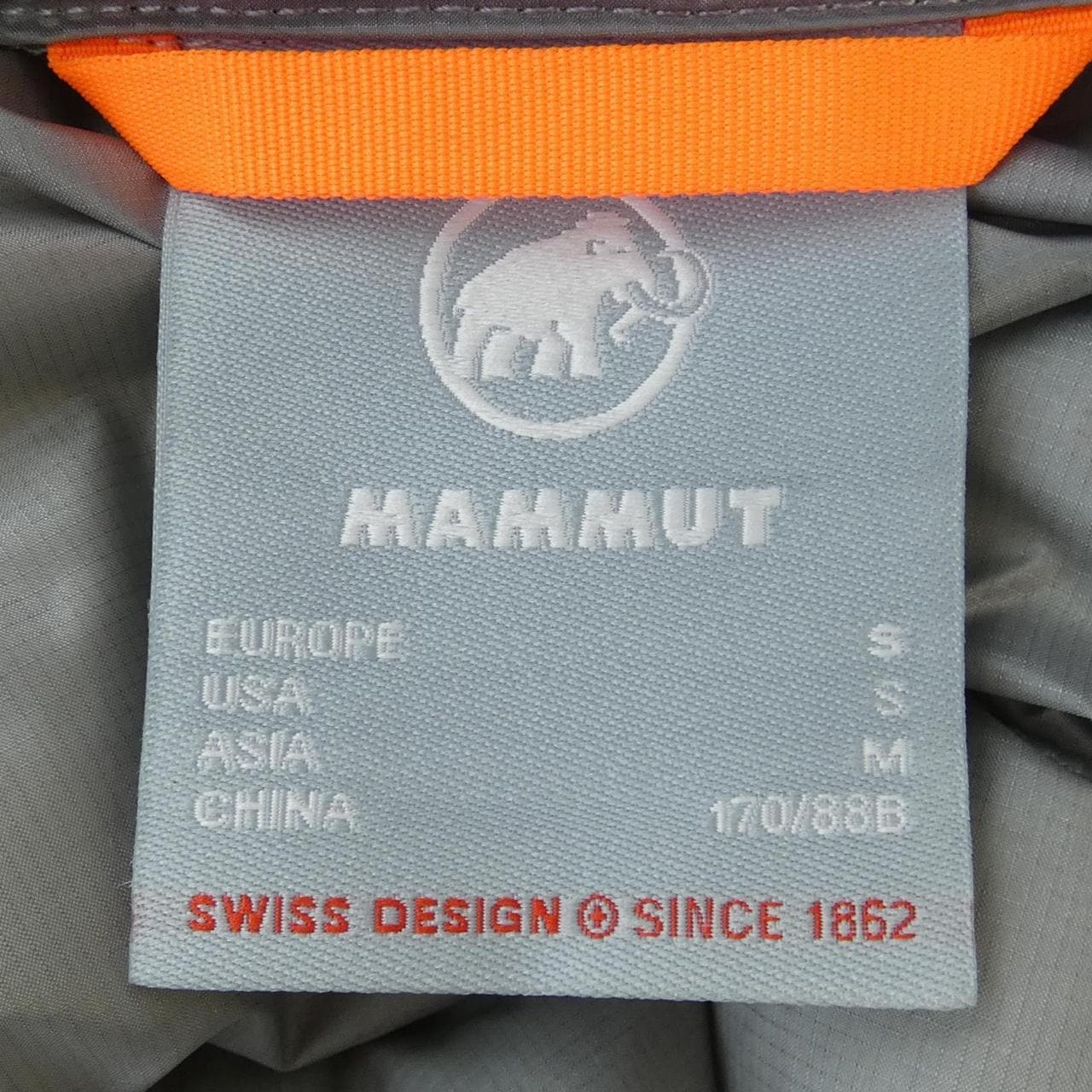 マムート MAMMUT ダウンジャケット