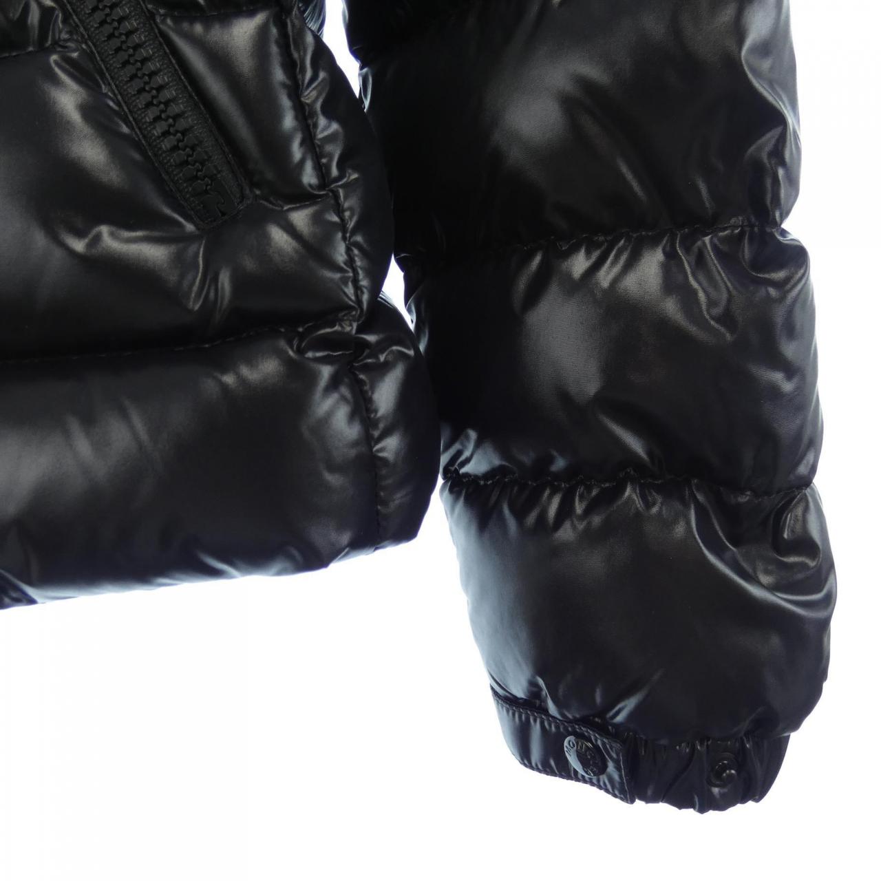 モンクレール MONCLER ダウンジャケット