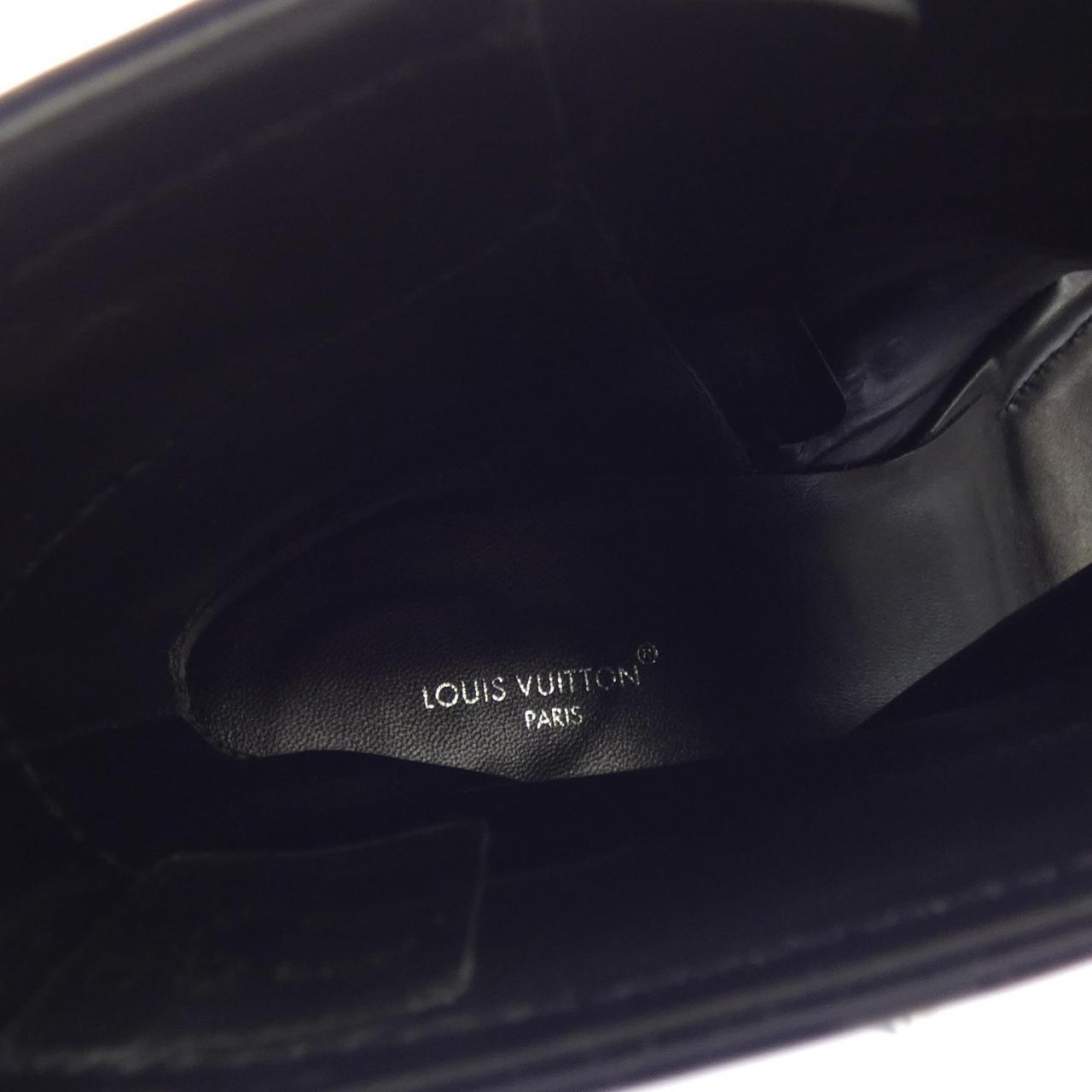 ルイヴィトン LOUIS VUITTON ムーンライトライン ブーツ