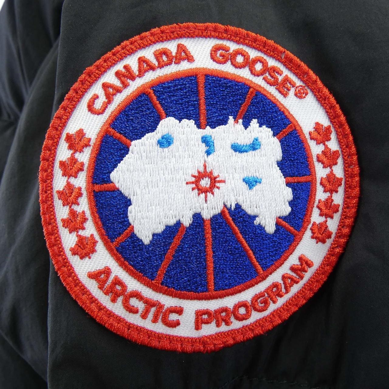 カナダグース CANADA GOOSE ローレンス パッファー 2801M ダウンジャケット