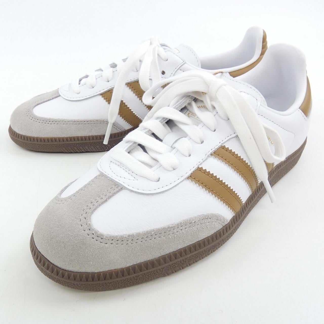 アディダス ADIDAS JH8796 スニーカー