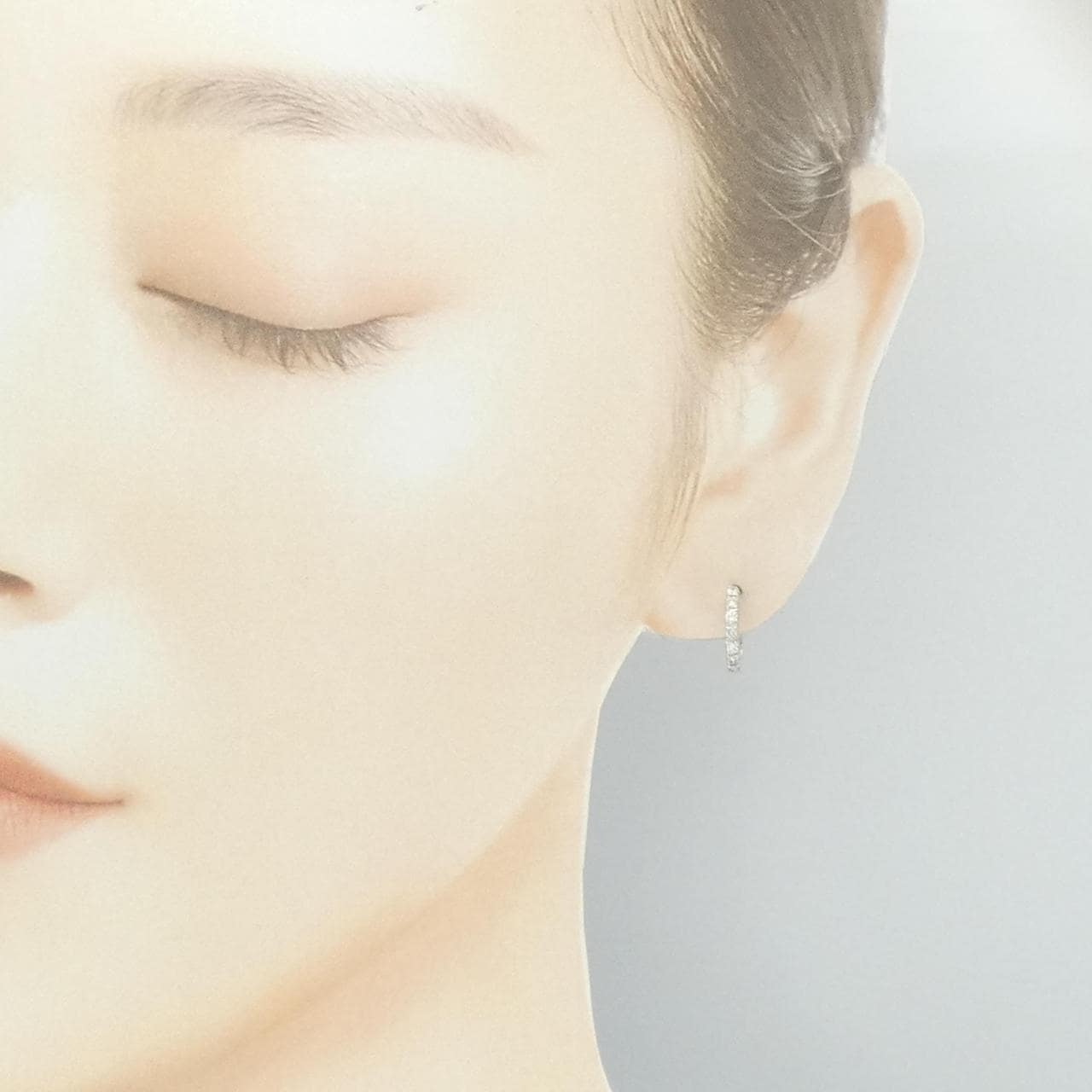ヴェイド ダイヤモンド ピアス 0.24CT