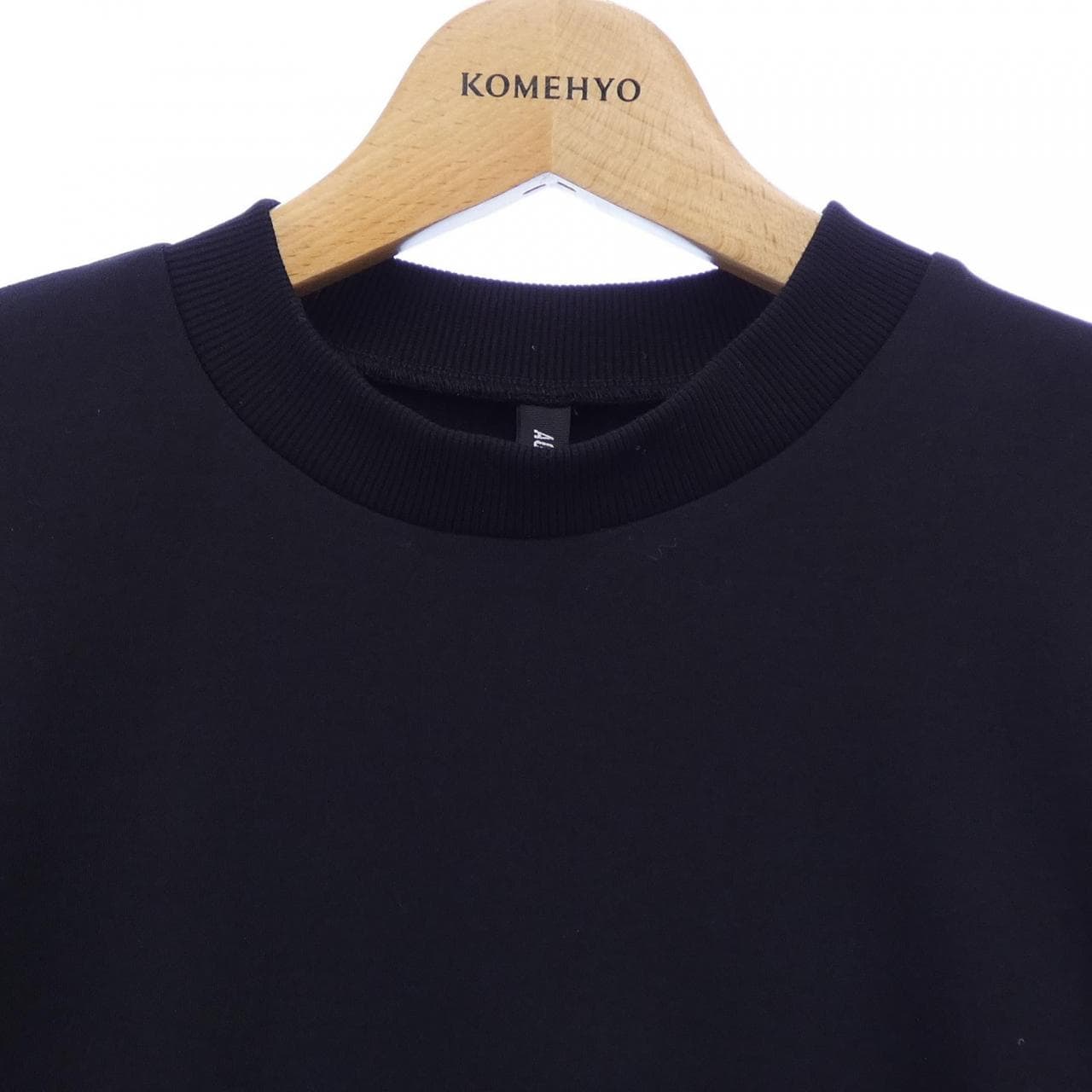 アウラアイラ AULA AILA トップス