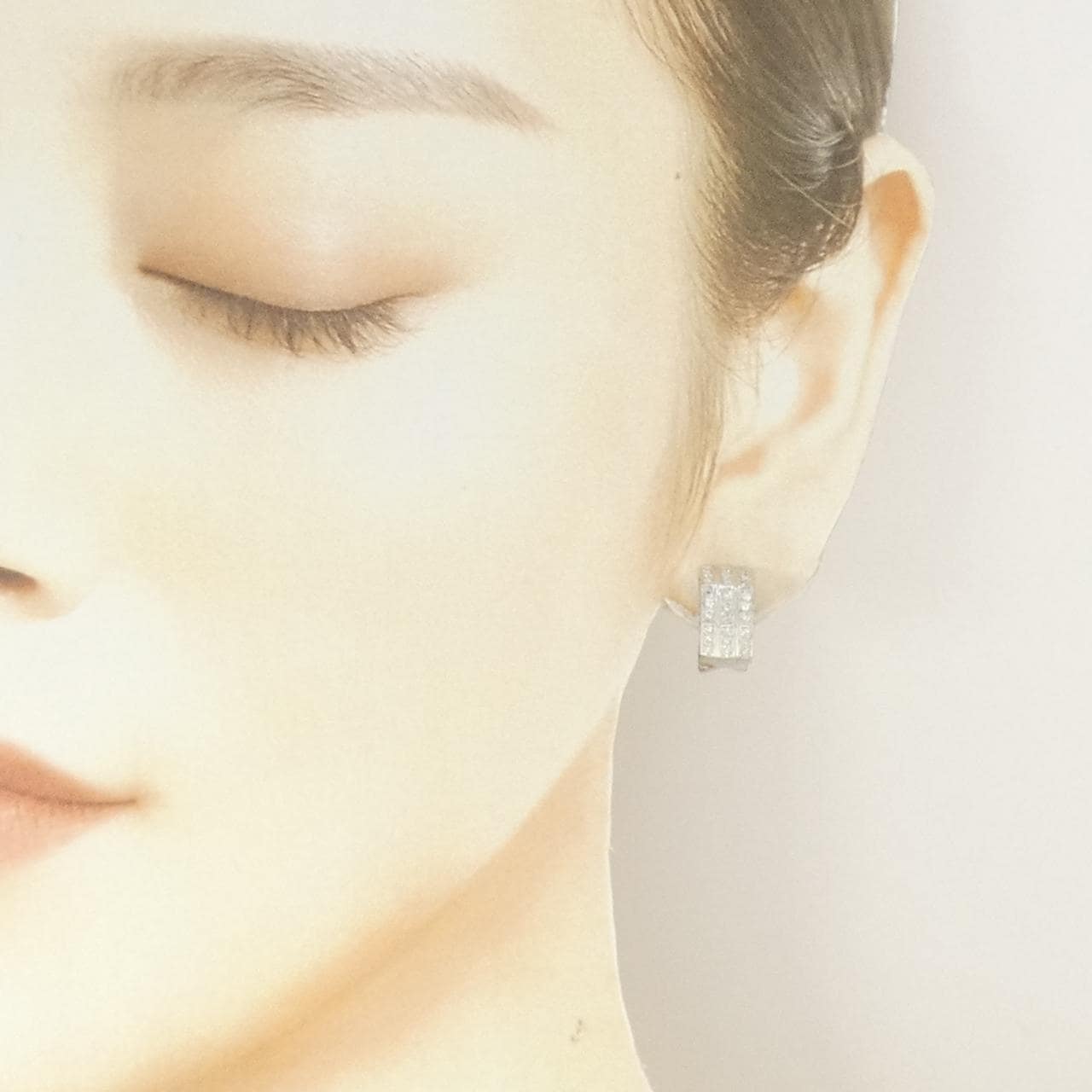 K18WG ダイヤモンド ピアス 0.40CT