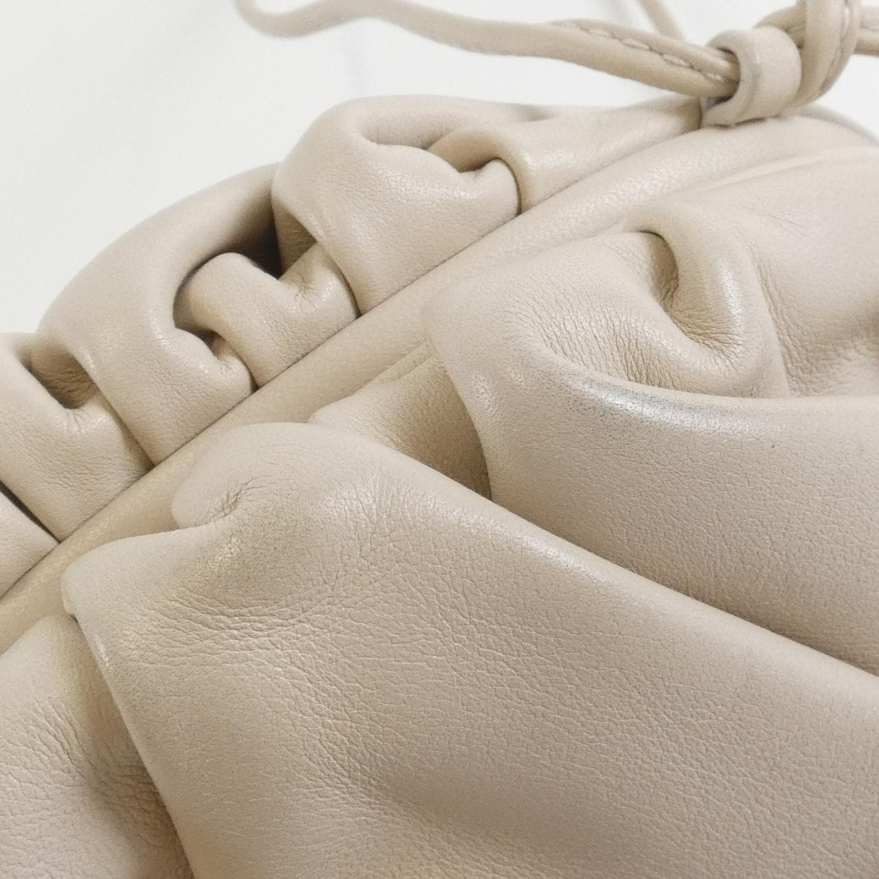 BOTTEGA VENETA 585852 VCP40 單肩包