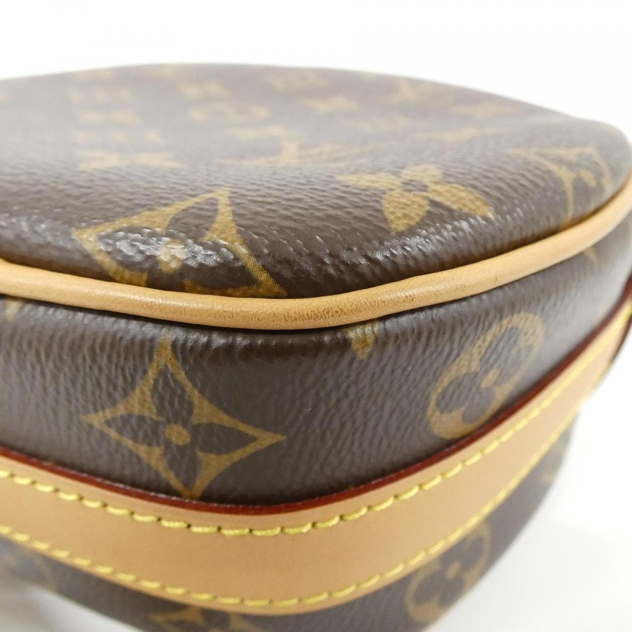 LOUIS VUITTON Monogram Boite Chapeau Souple M45578 Shoulder Bag