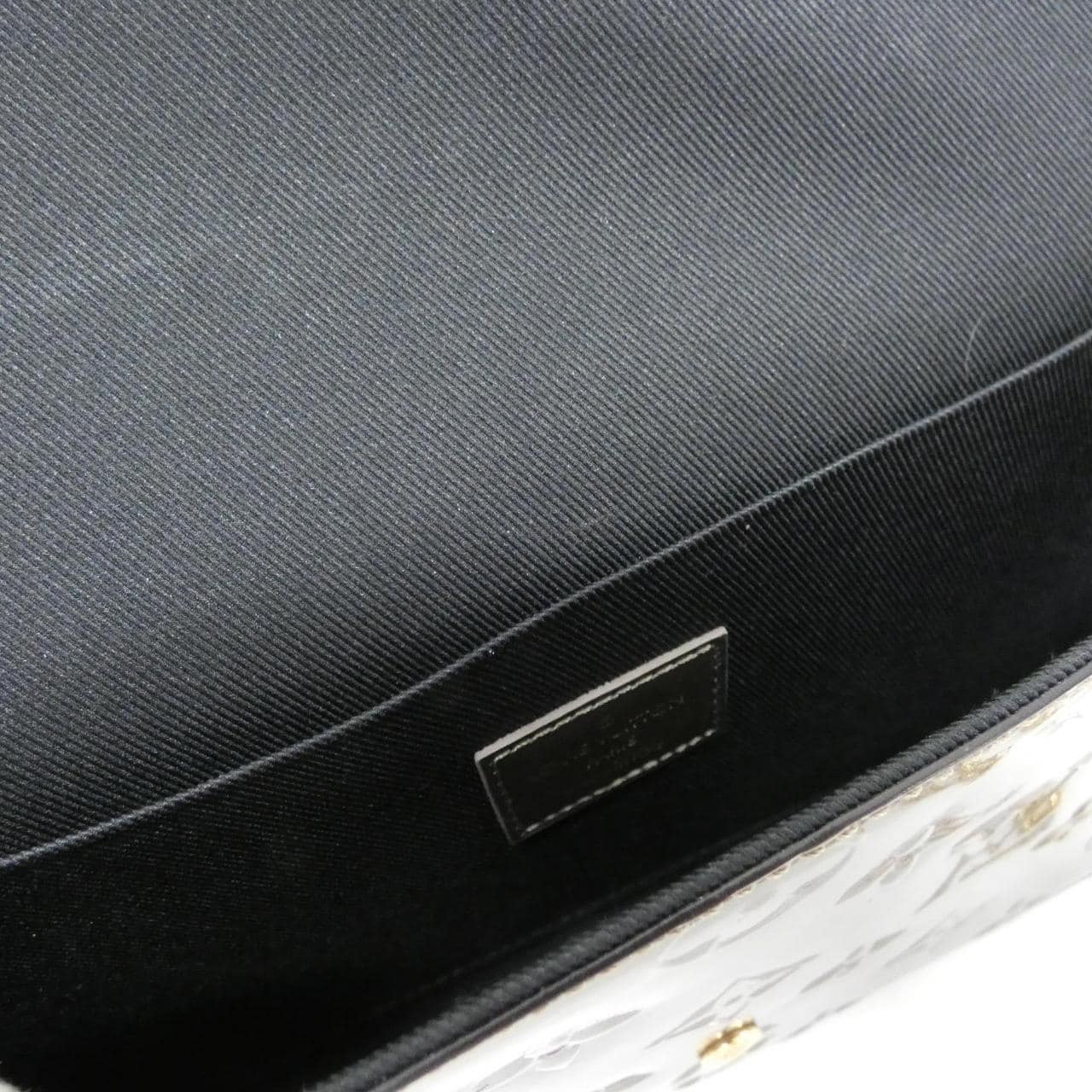 ルイヴィトン モノグラム ヴェルニ ポシェット フェリシー M68648 ショルダーバッグ