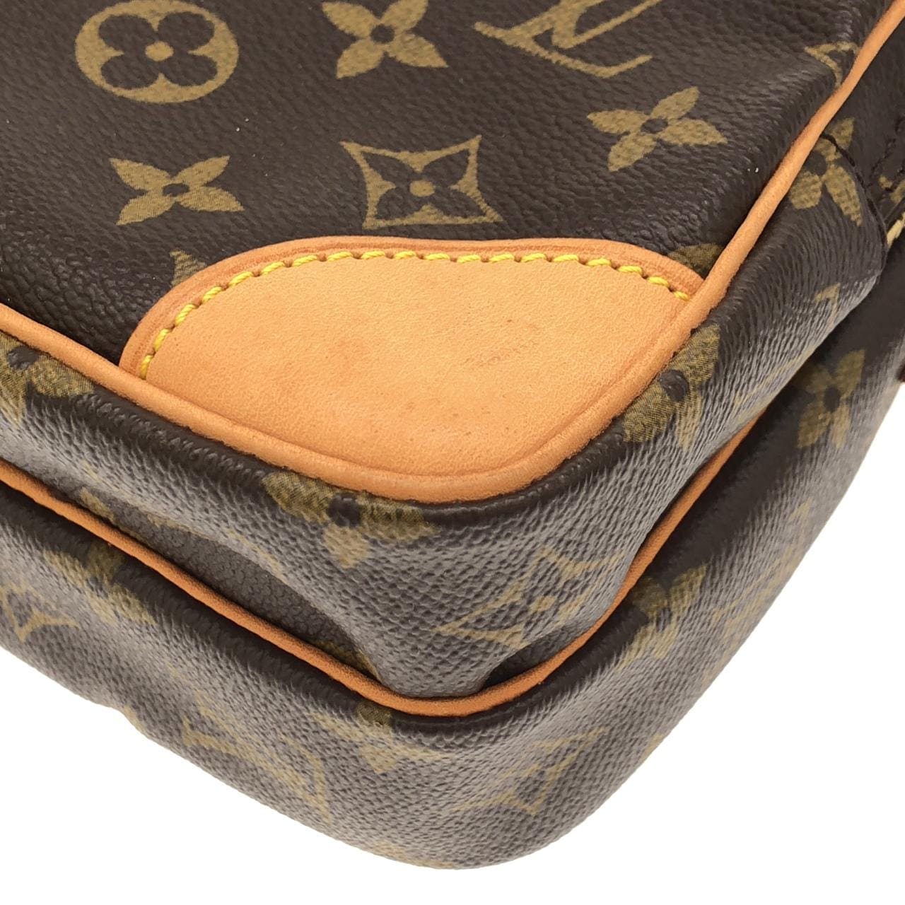 ルイヴィトン モノグラム アマゾン M45236 ショルダーバッグ