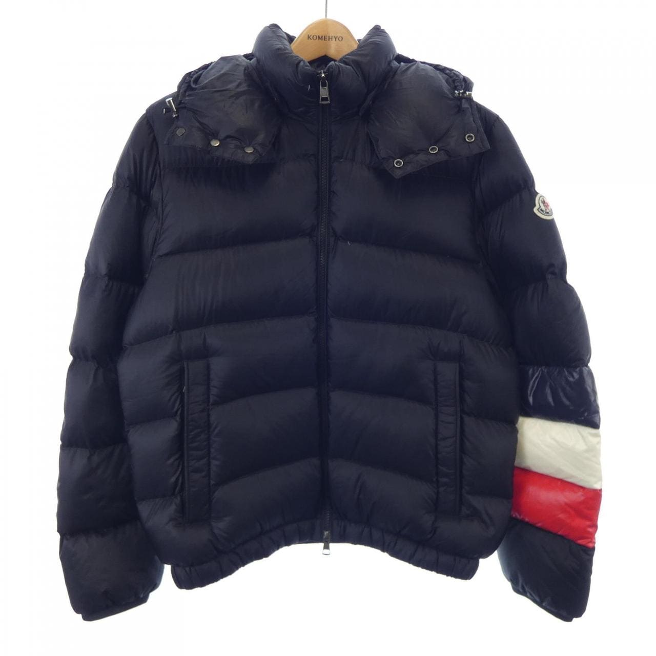 モンクレール MONCLER ダウンジャケット