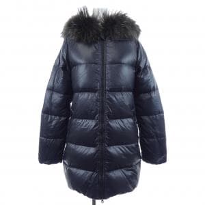 デュベティカ DUVETICA ダウンジャケット