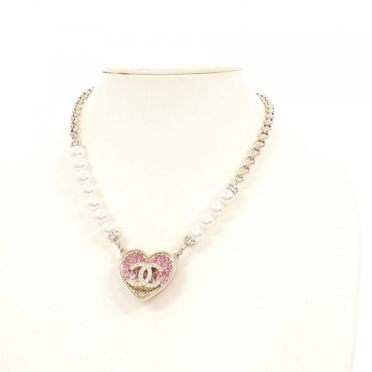 CHANEL ABA390 Necklace