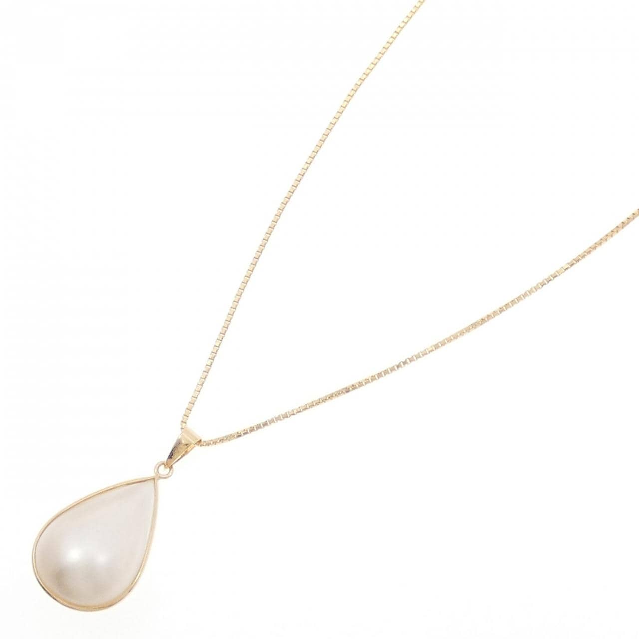 K18YG Mabe Pearl Necklace