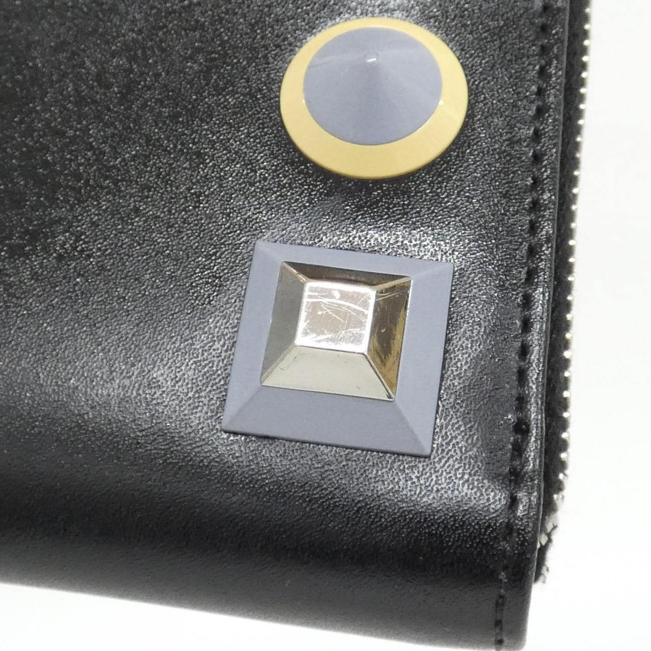 フェンディ 8M0299 SR0 財布