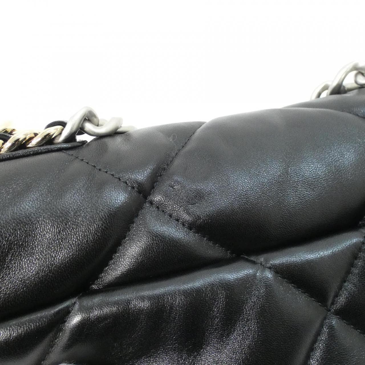 シャネル シャネル19 ライン AS1160 ショルダーバッグ