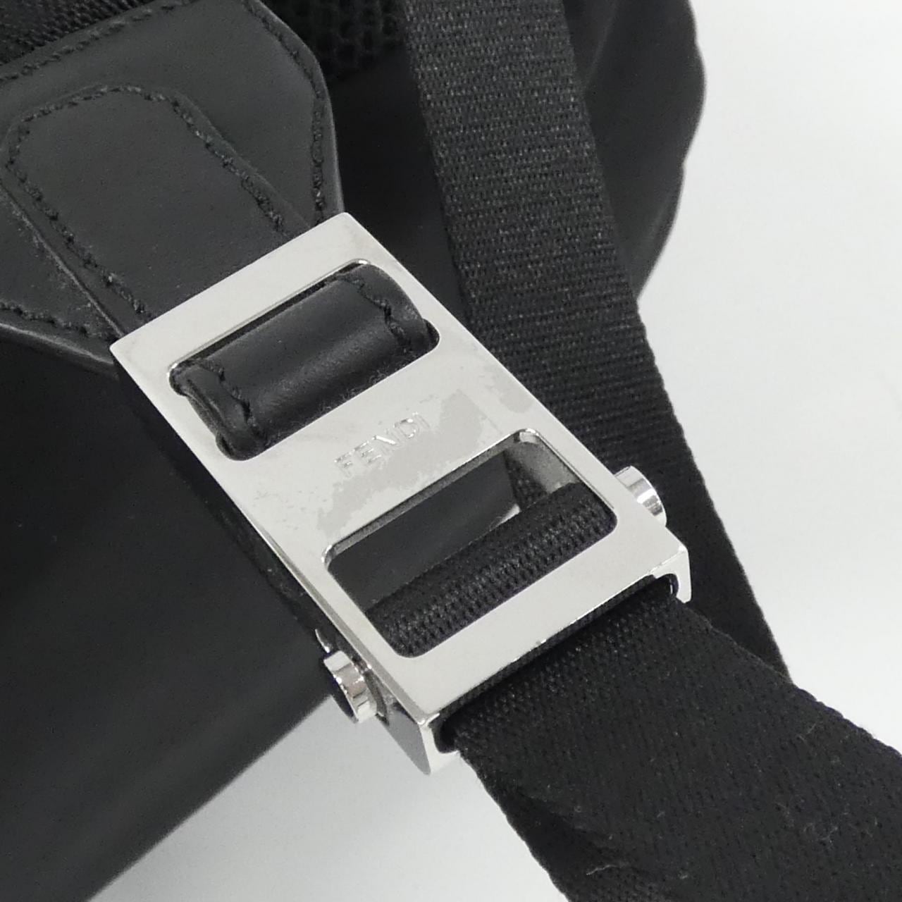 フェンディ BAG BUGS 7VZ035 6OD リュックサック