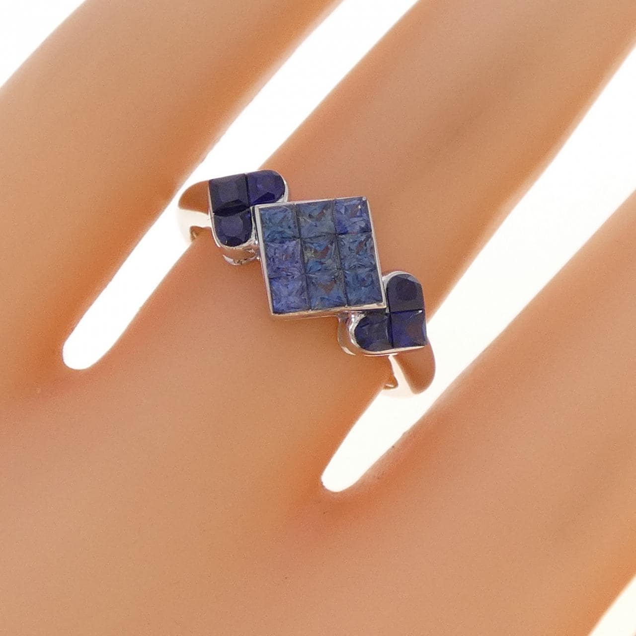K18WG ハート サファイヤ リング 0.92CT