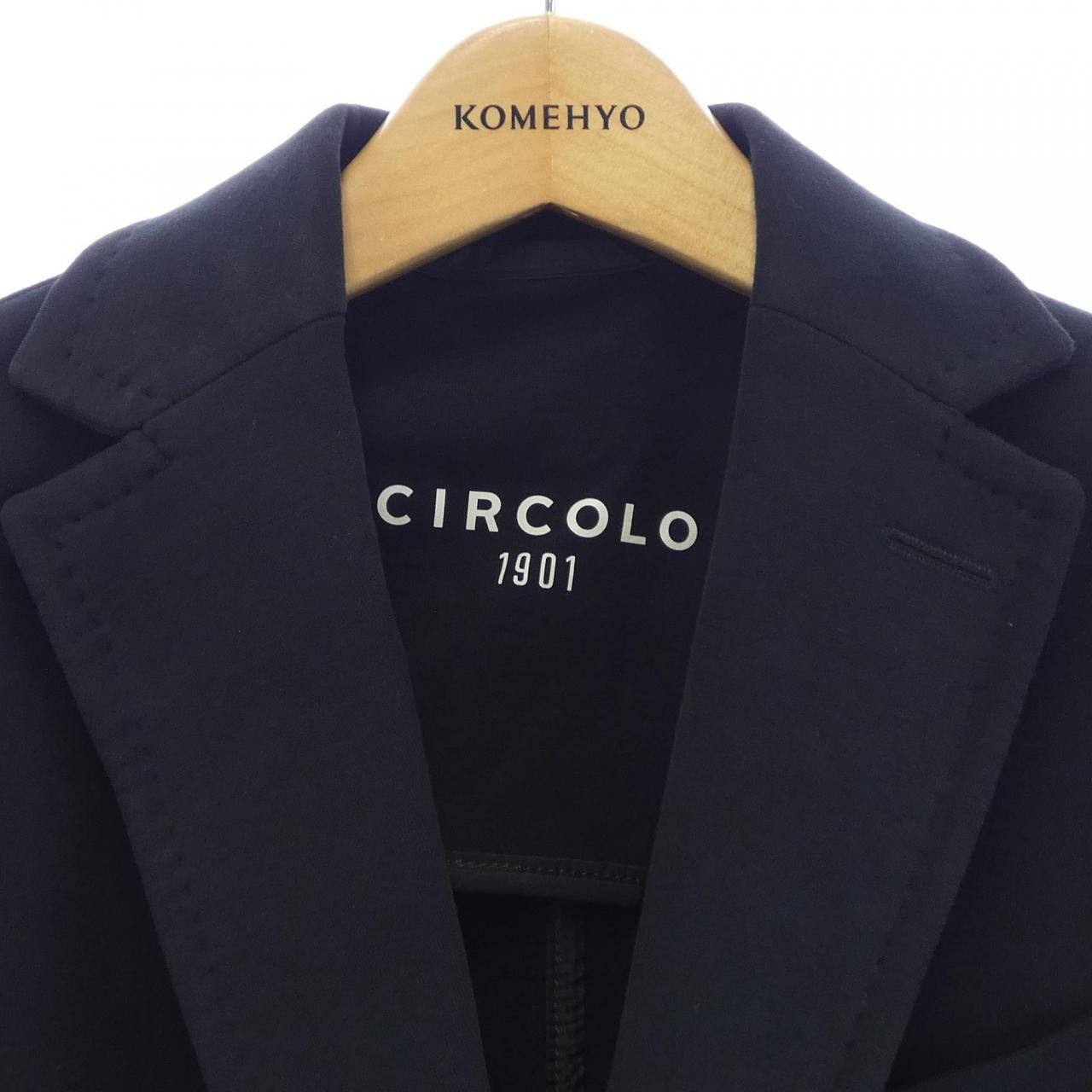 チルコロ 1901 CIRCOLO 1901 ジャケット