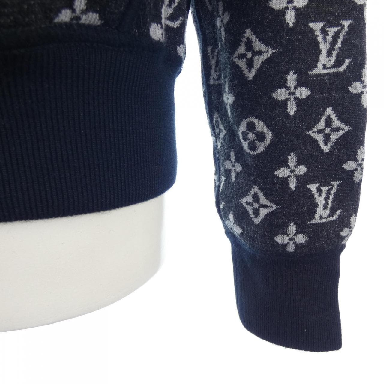 ルイヴィトン LOUIS VUITTON ブルゾン