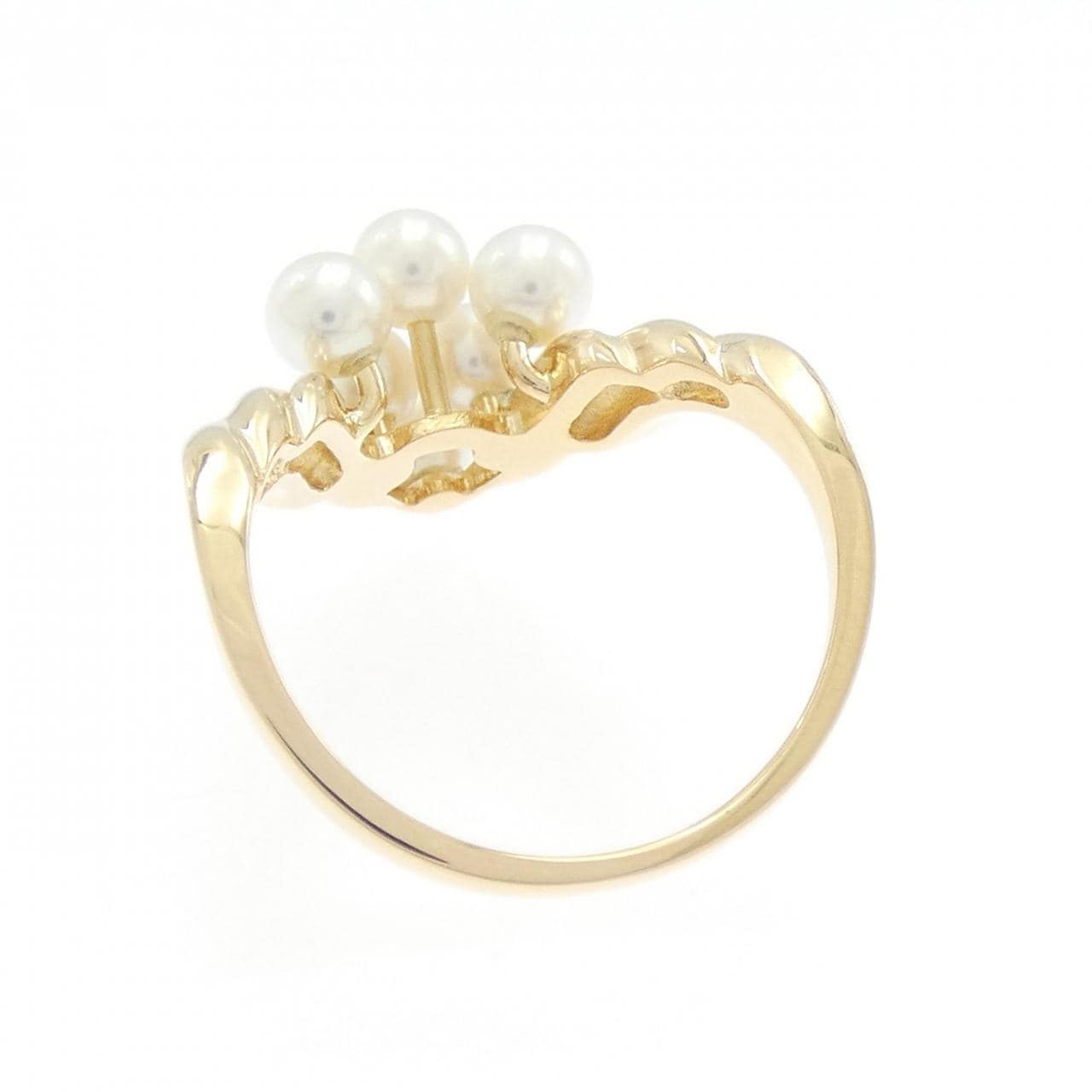 Tasaki Akoya pearl ring