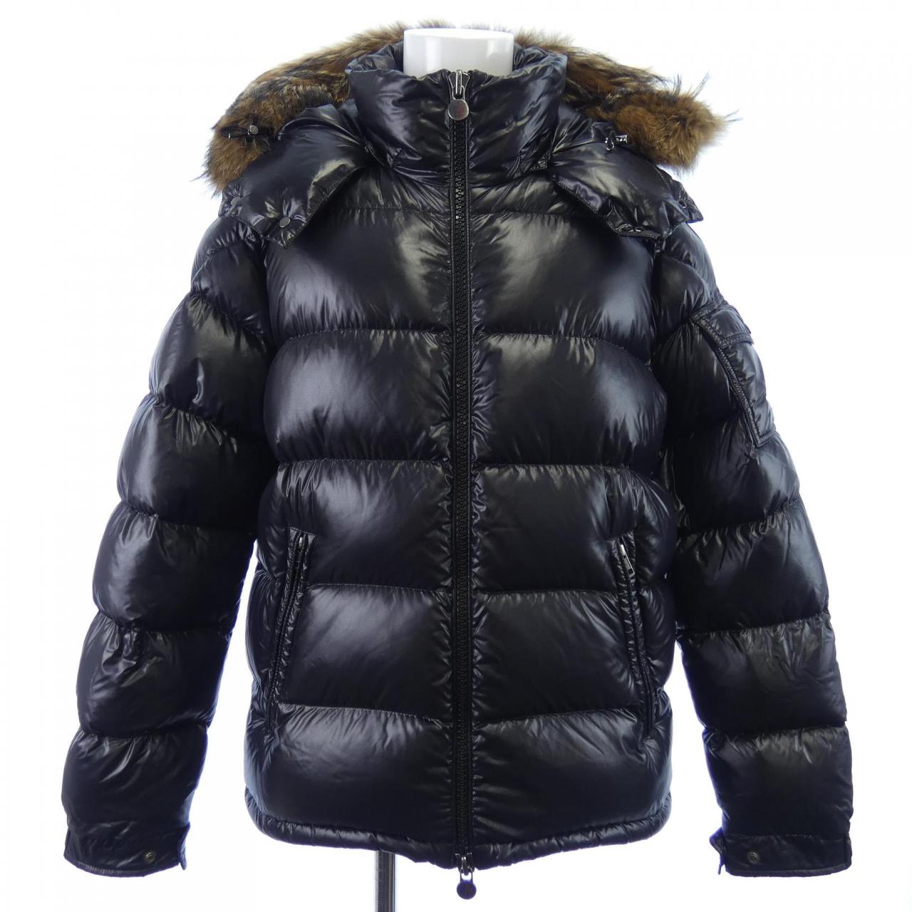 モンクレール MONCLER ダウンジャケット