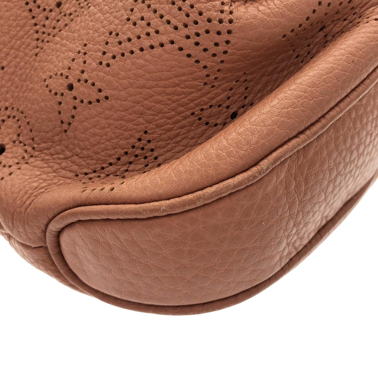 ルイヴィトン マヒナ セレネ PM M94276 ショルダーバッグ