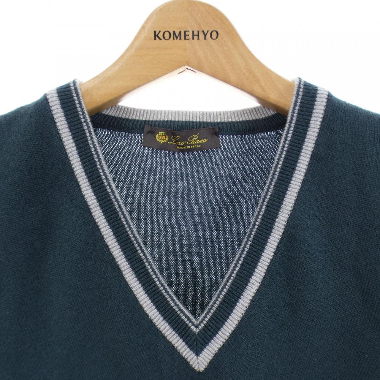 ロロピアーナ Loro Piana FAE3125 ベスト