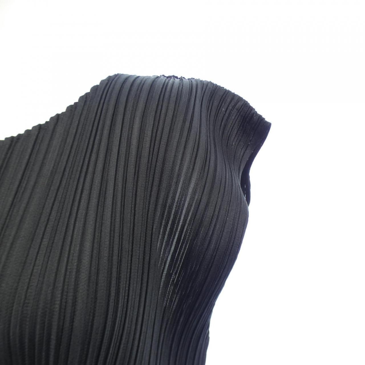 百褶PLEATS PLEASE連衣裙