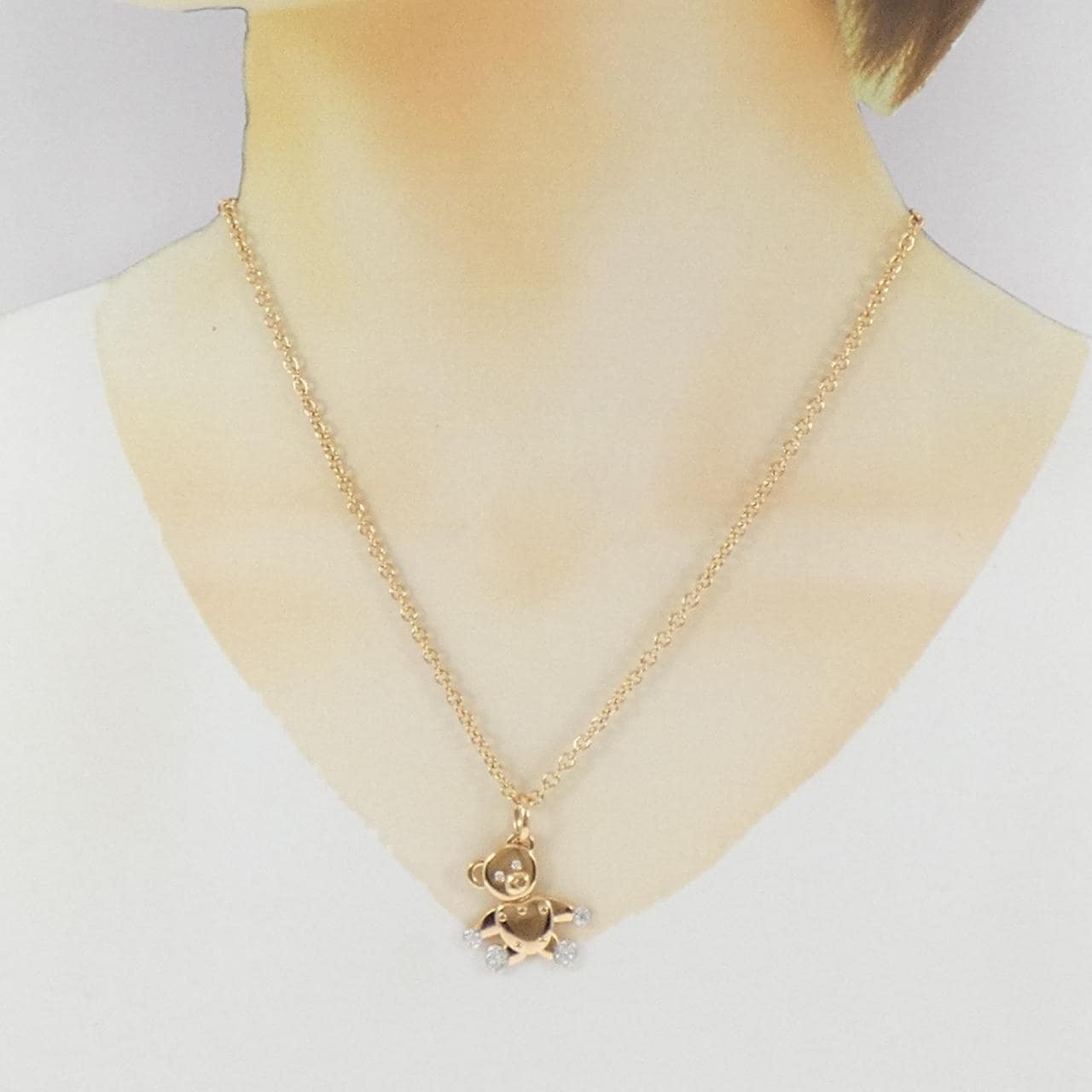 ポメラート オルセット ネックレス