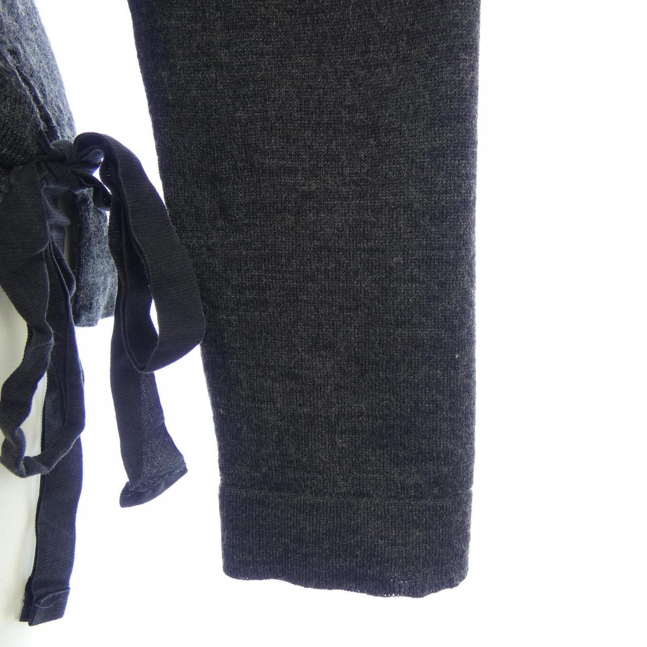 ミュウミュウ MIU MIU MMC577 R142 1D0P カーディガン