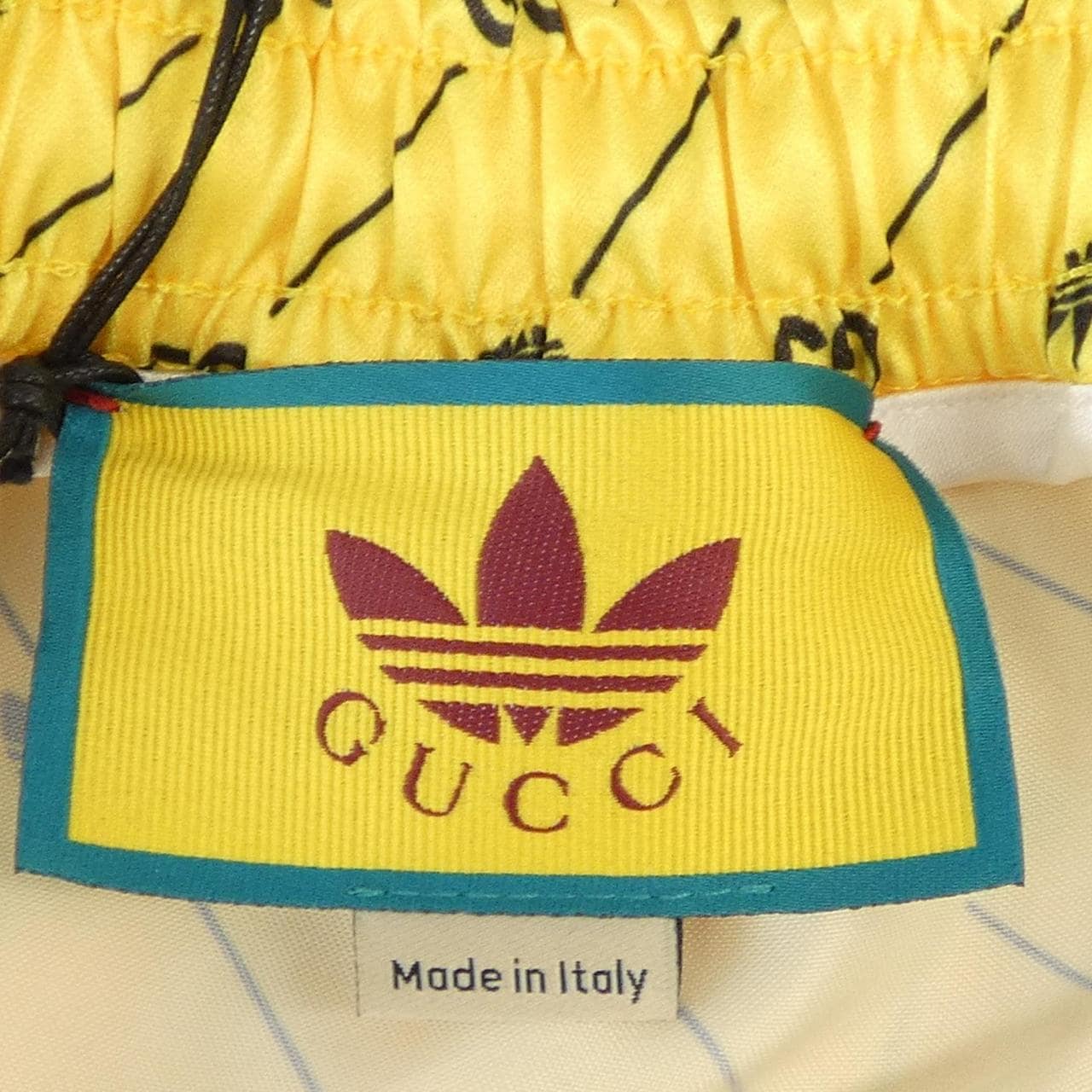 グッチ GUCCI ADIDAS 693439 XJEGV ショートパンツ