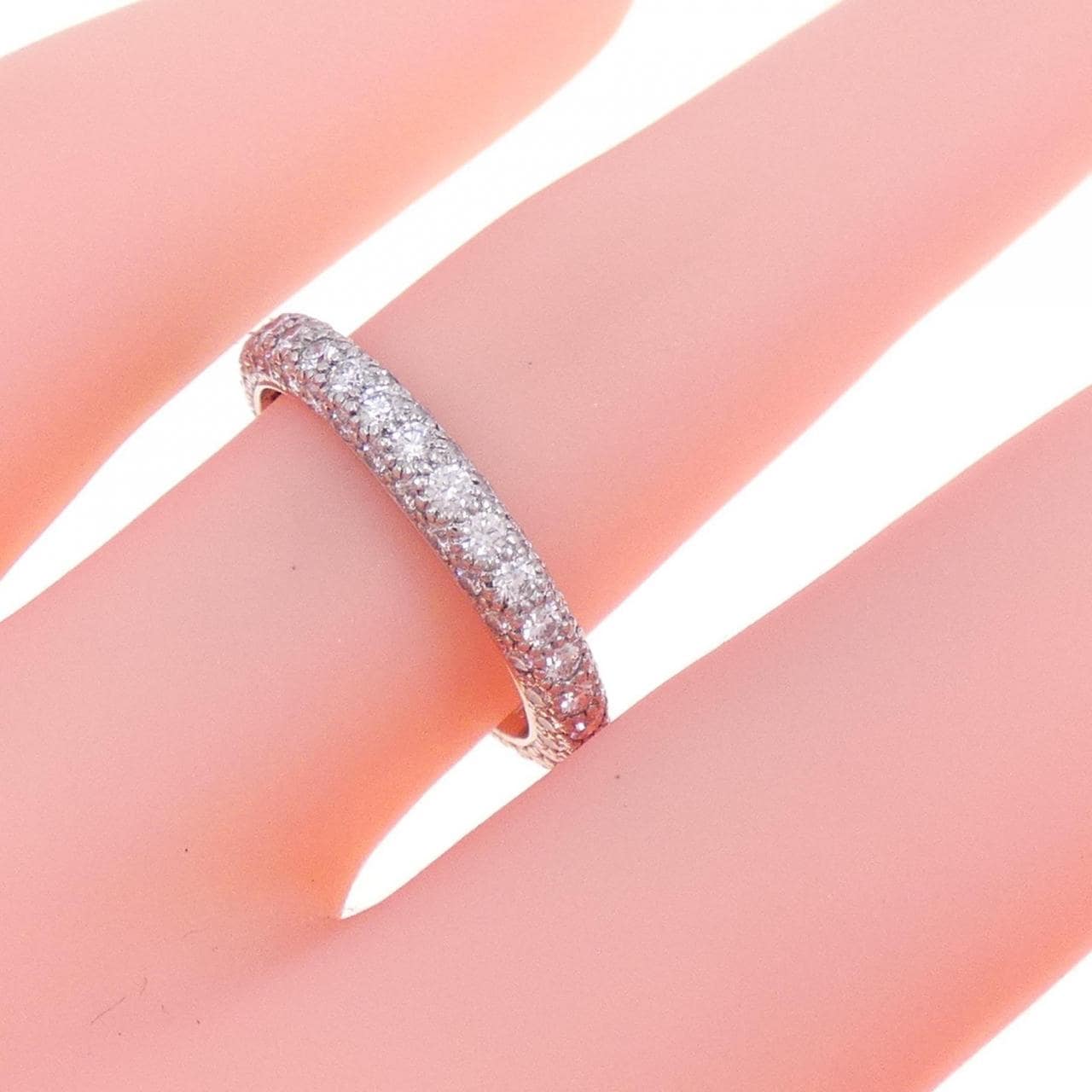 HARRY WINSTON dome pave ring