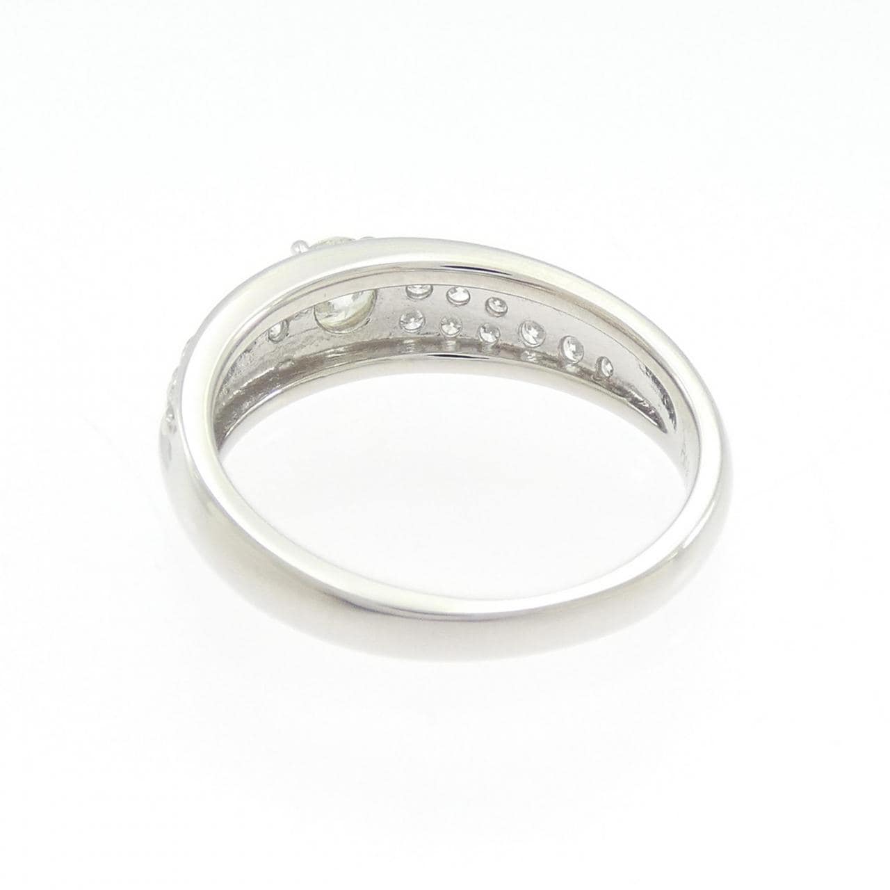 PT900 Diamond ring 0.251CT