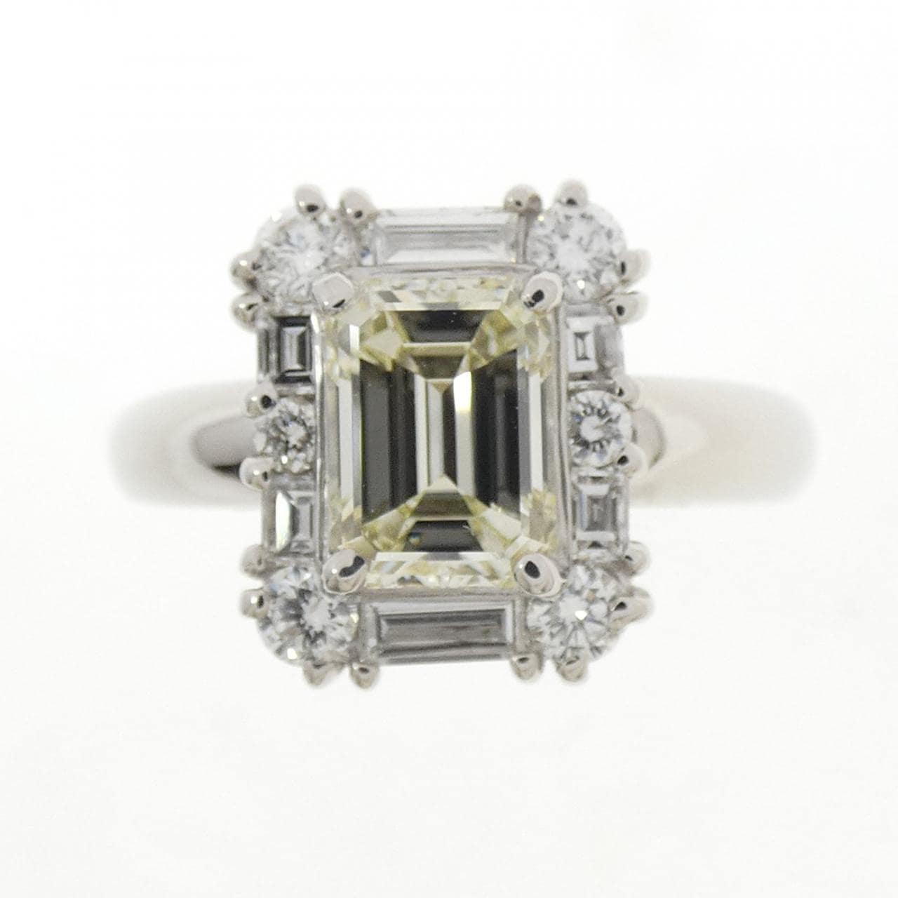 PT900 ダイヤモンド リング 1.202CT VLY VS1 エメラルドカット
