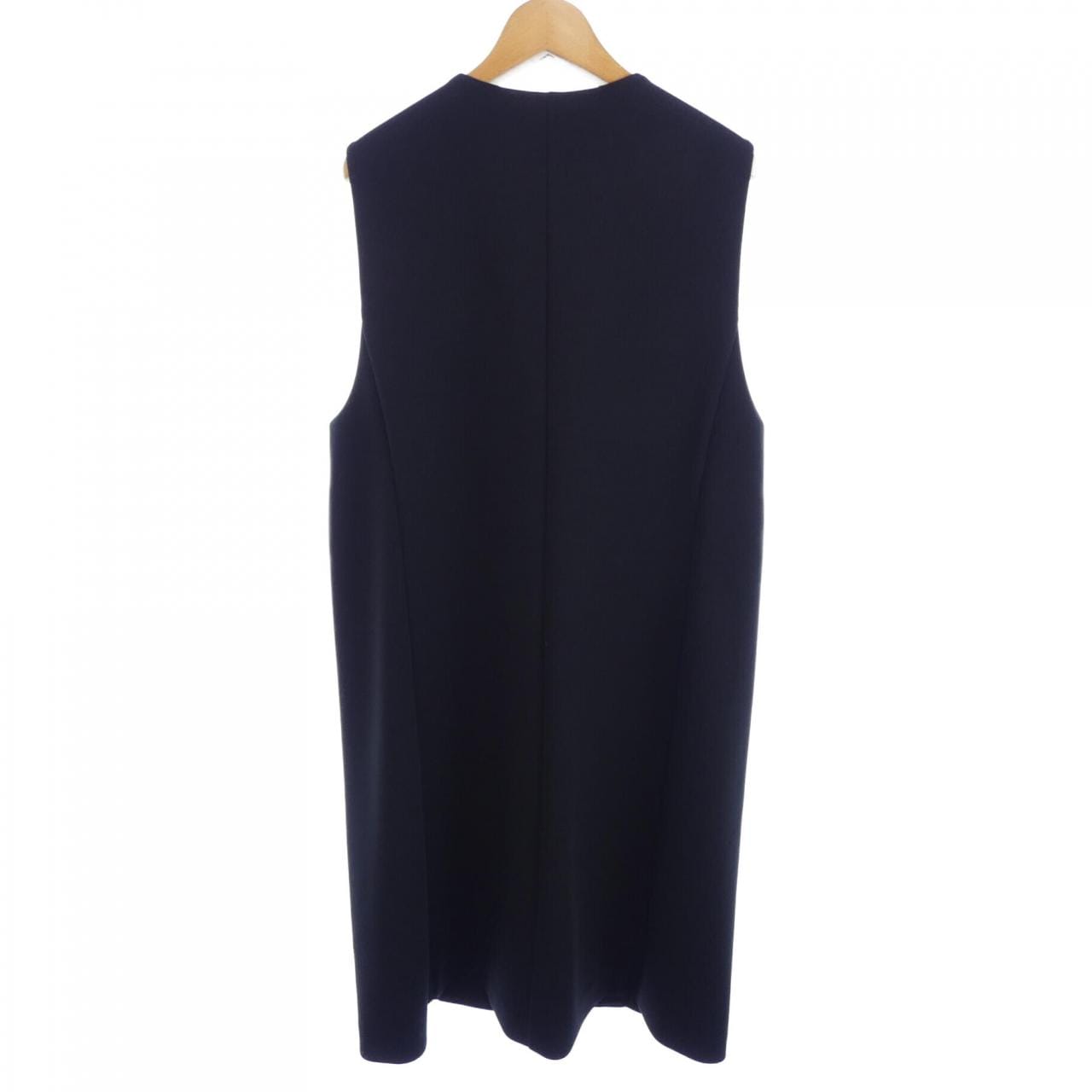 ネミカ NEMIKA ベスト