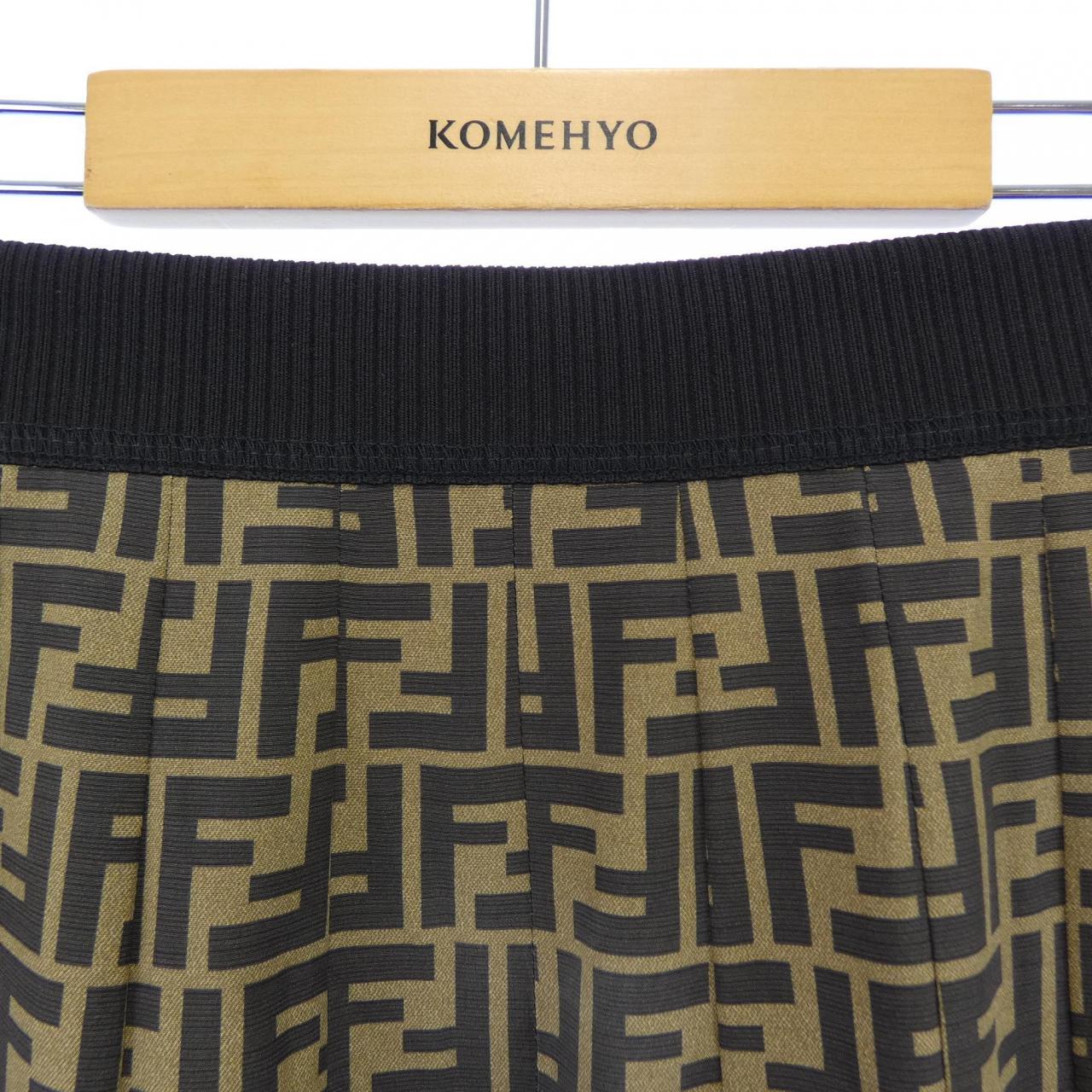 フェンディ FENDI FQ6695 A271 スカート