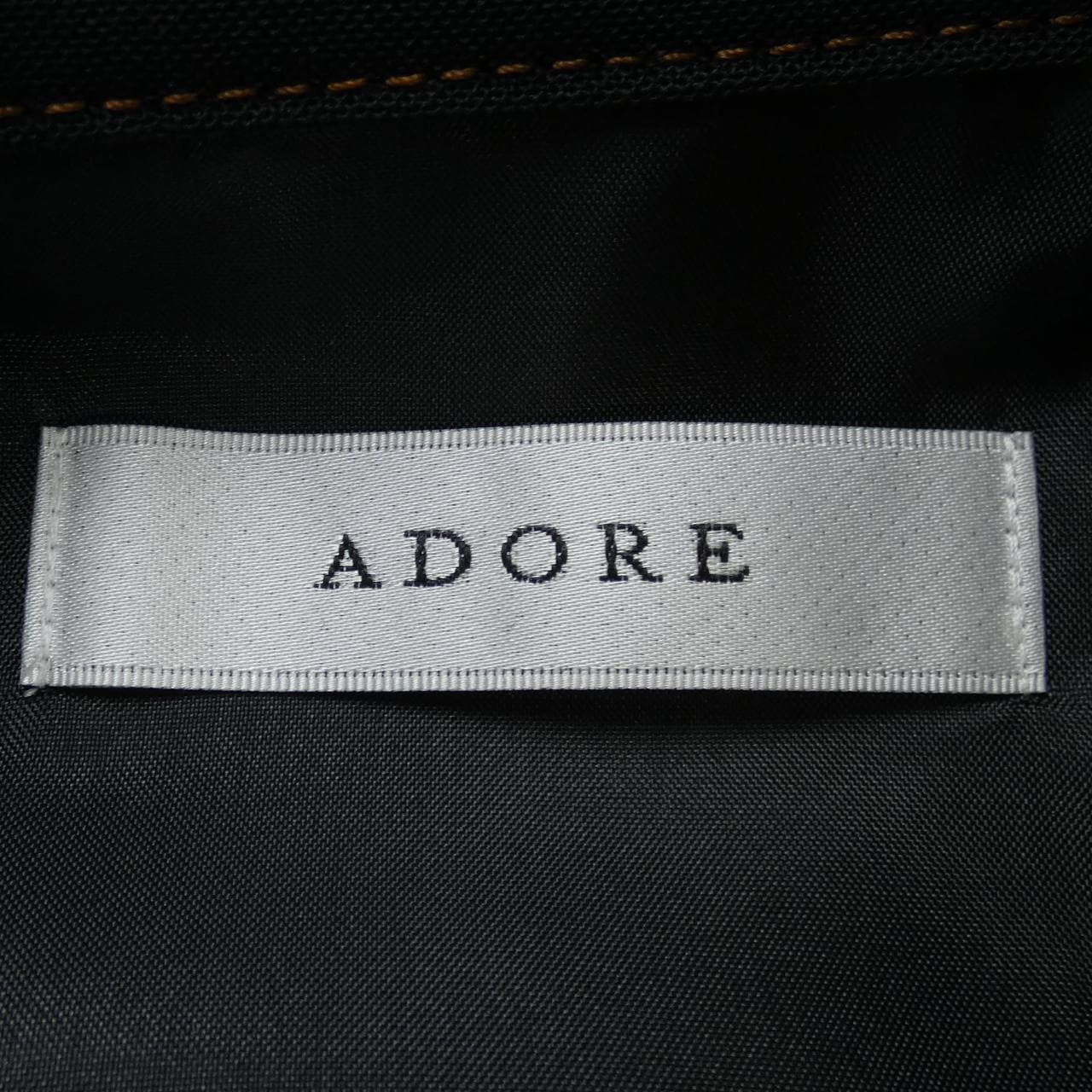 アドーア ADORE トップス