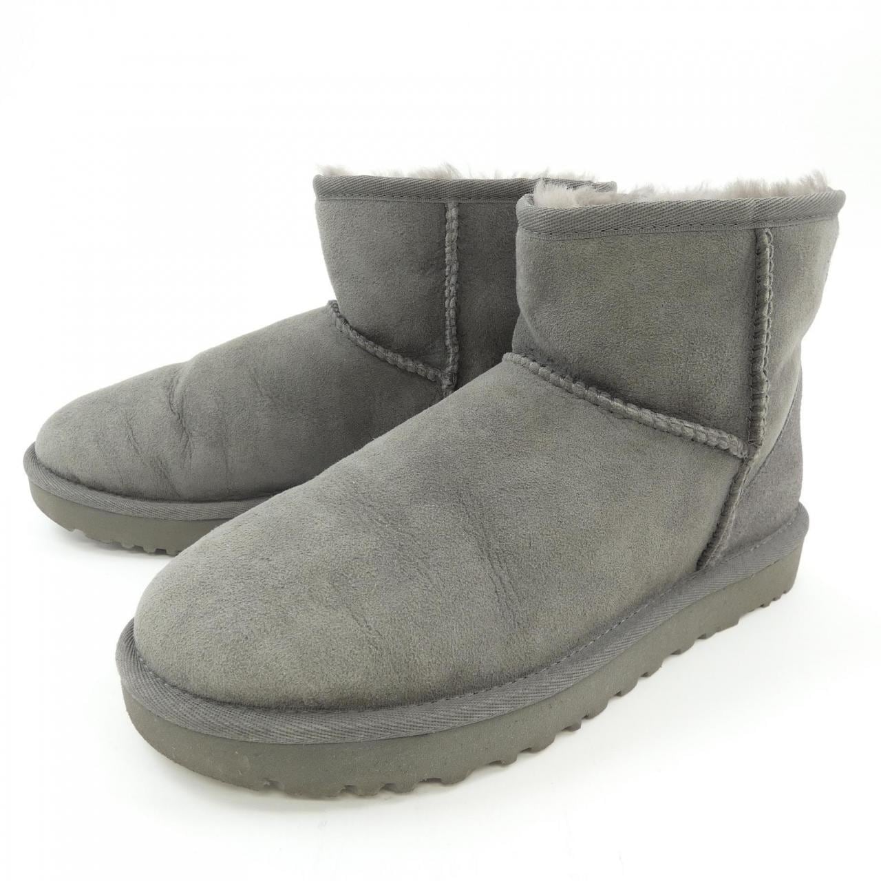 アグ UGG ブーツ