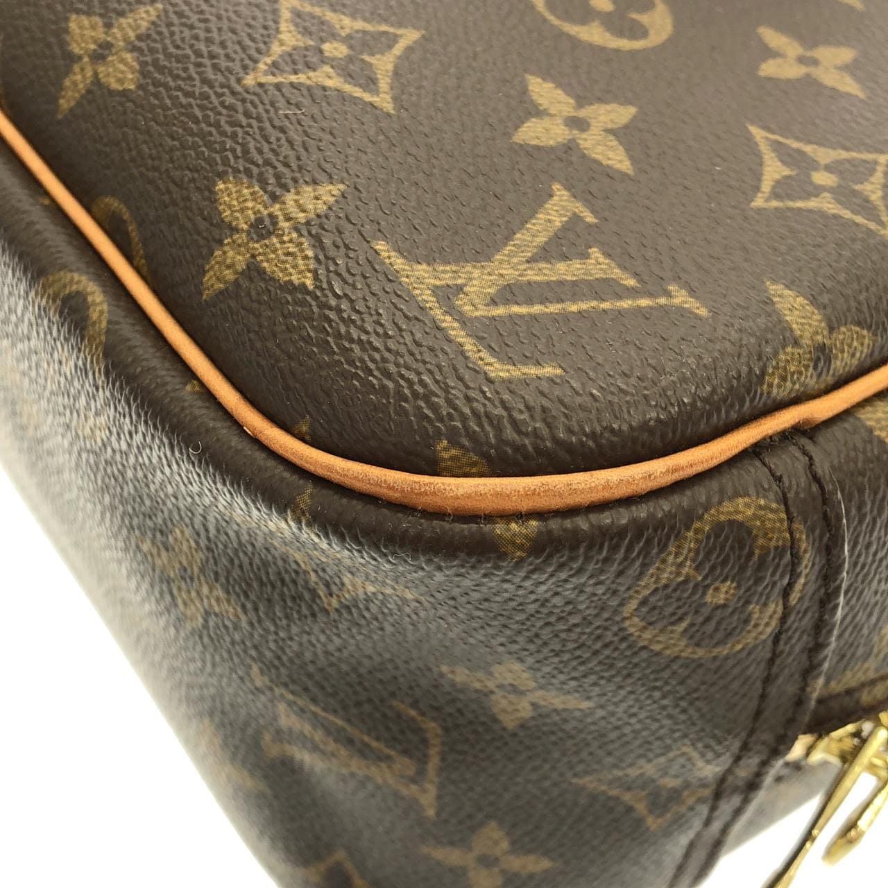 ルイヴィトン モノグラム トゥルーヴィル M42228 バッグ