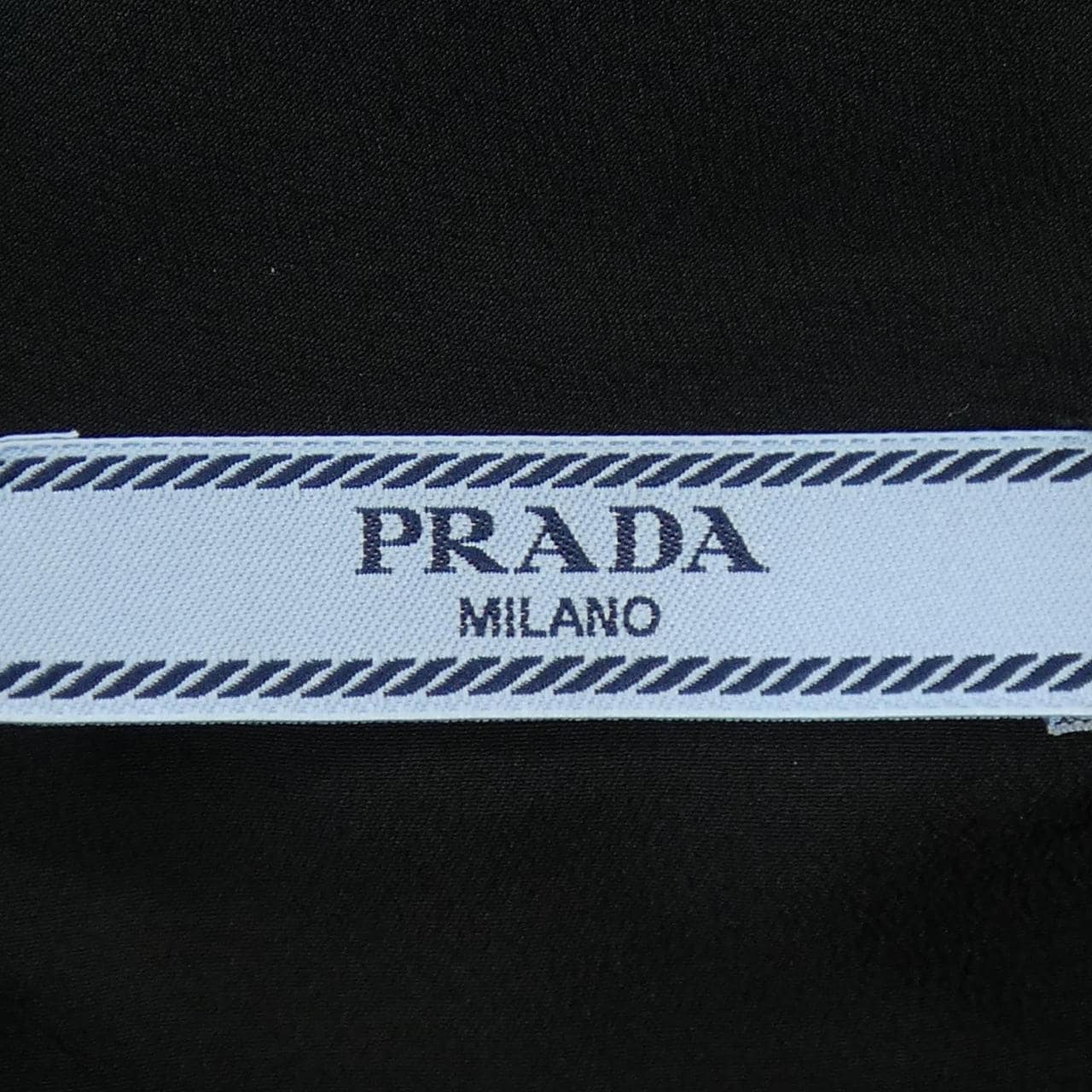 Prada PRADA P499E 1H51衬衫