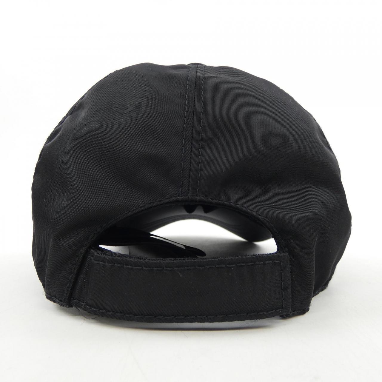 プラダ PRADA トライアングルロゴ ベースボールキャップ 2HC274 2DMI キャップ