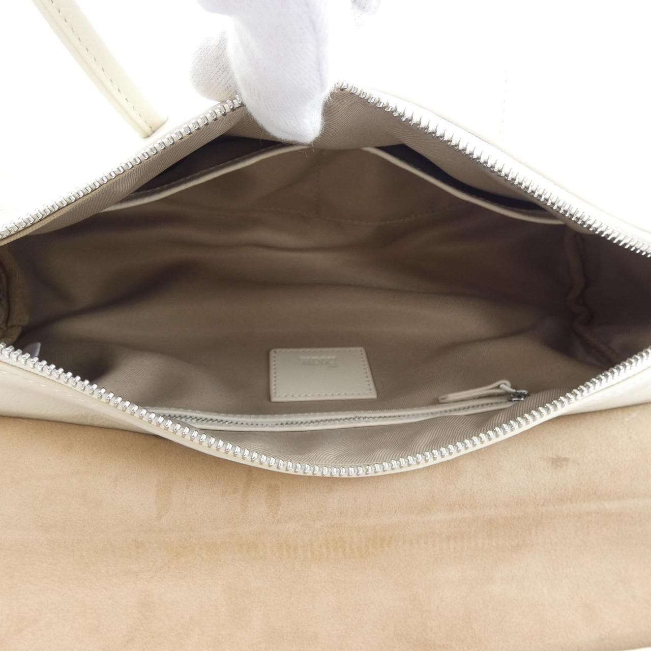 Hoaw BAG