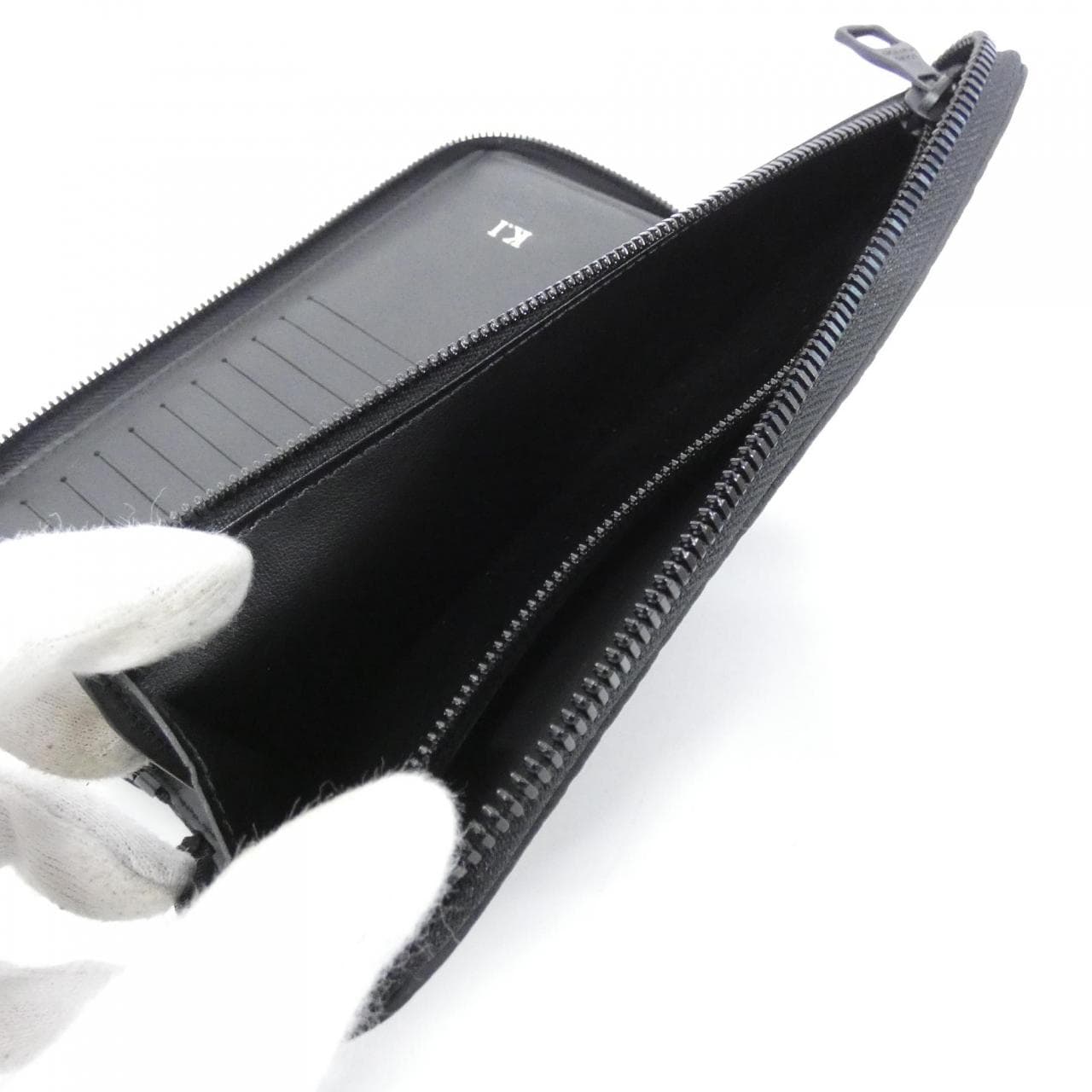 ルイヴィトン トリヨン モノグラム ジッピー ウォレット ヴェルティカル M69047 財布