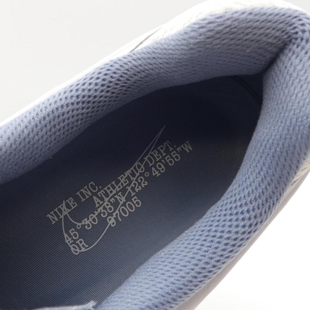 ナイキ NIKE HV4303-099 スニーカー