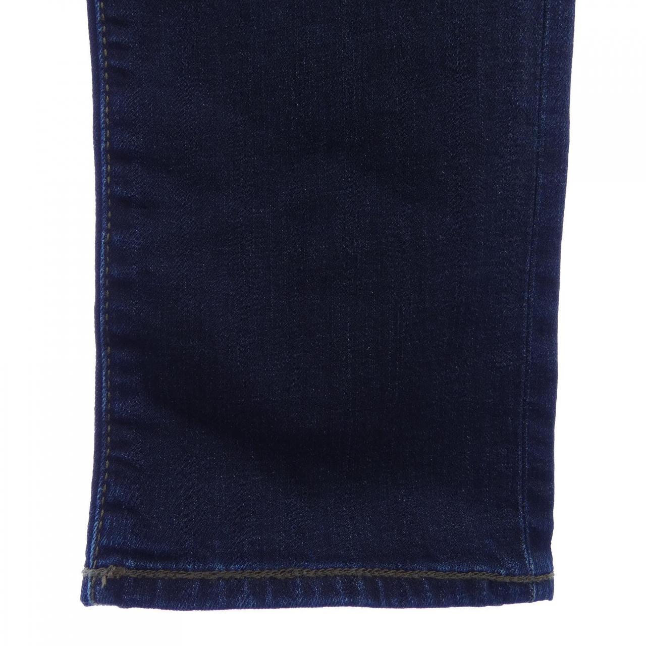 ヤコブコーエン JACOB COHEN ジーンズ