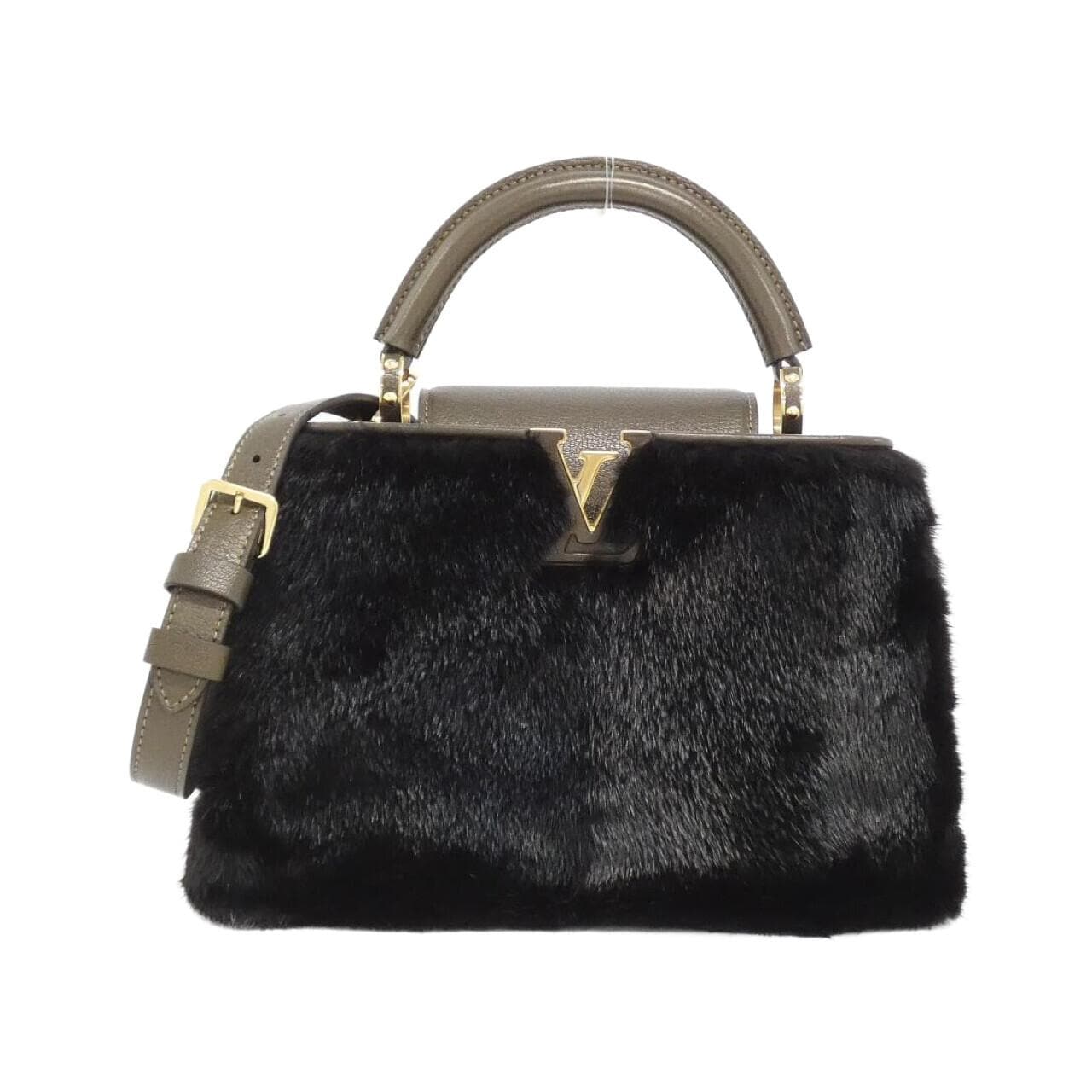 LOUIS VUITTON Capucines BB Bag