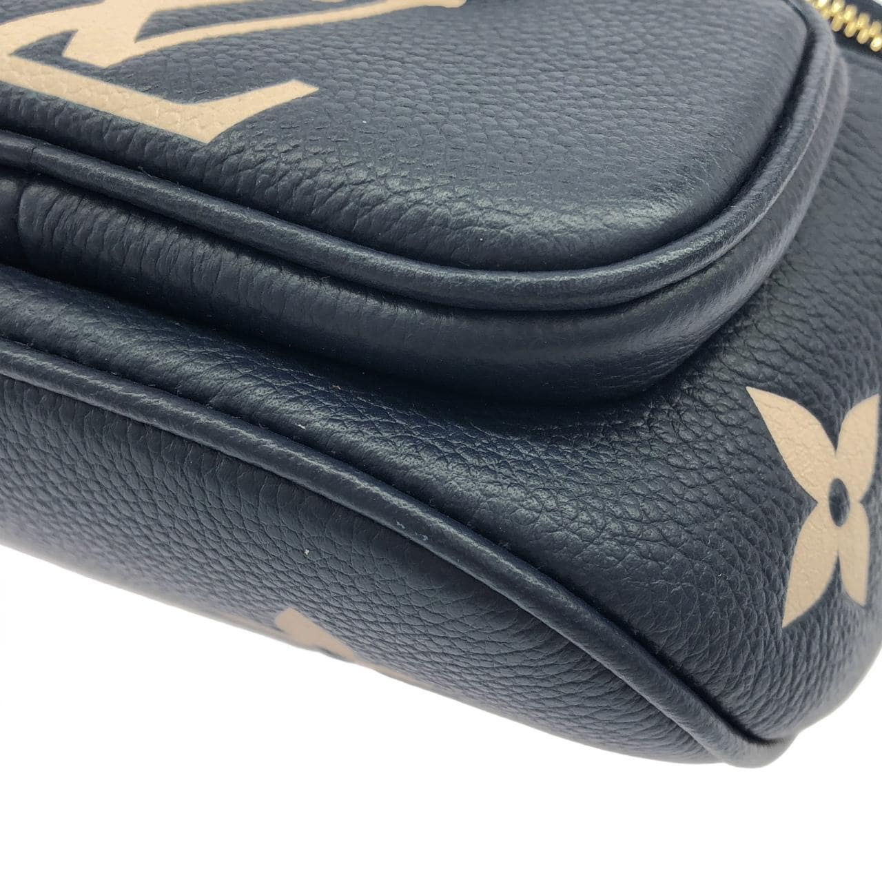 ルイヴィトン バイカラー モノグラム アンプラント ミニ バムバッグ M85636 バッグ