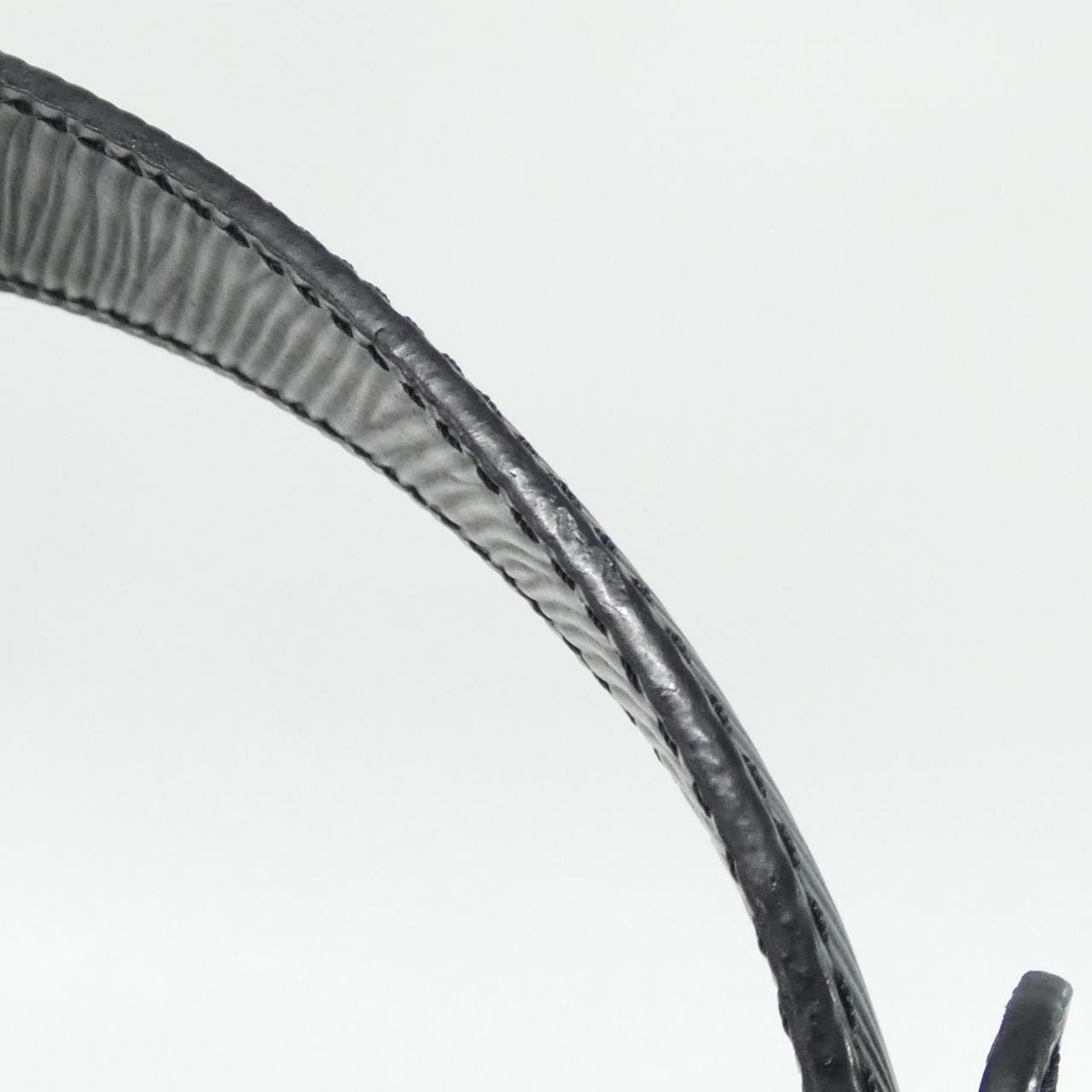 ルイヴィトン エピ ツイスト MM M41867 ショルダーバッグ