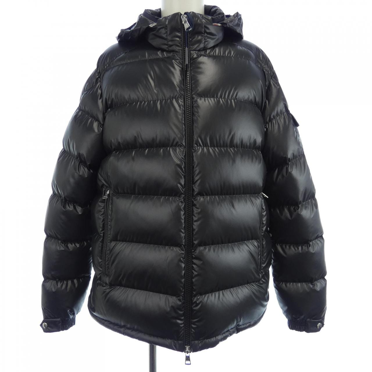モンクレール MONCLER ダウンジャケット