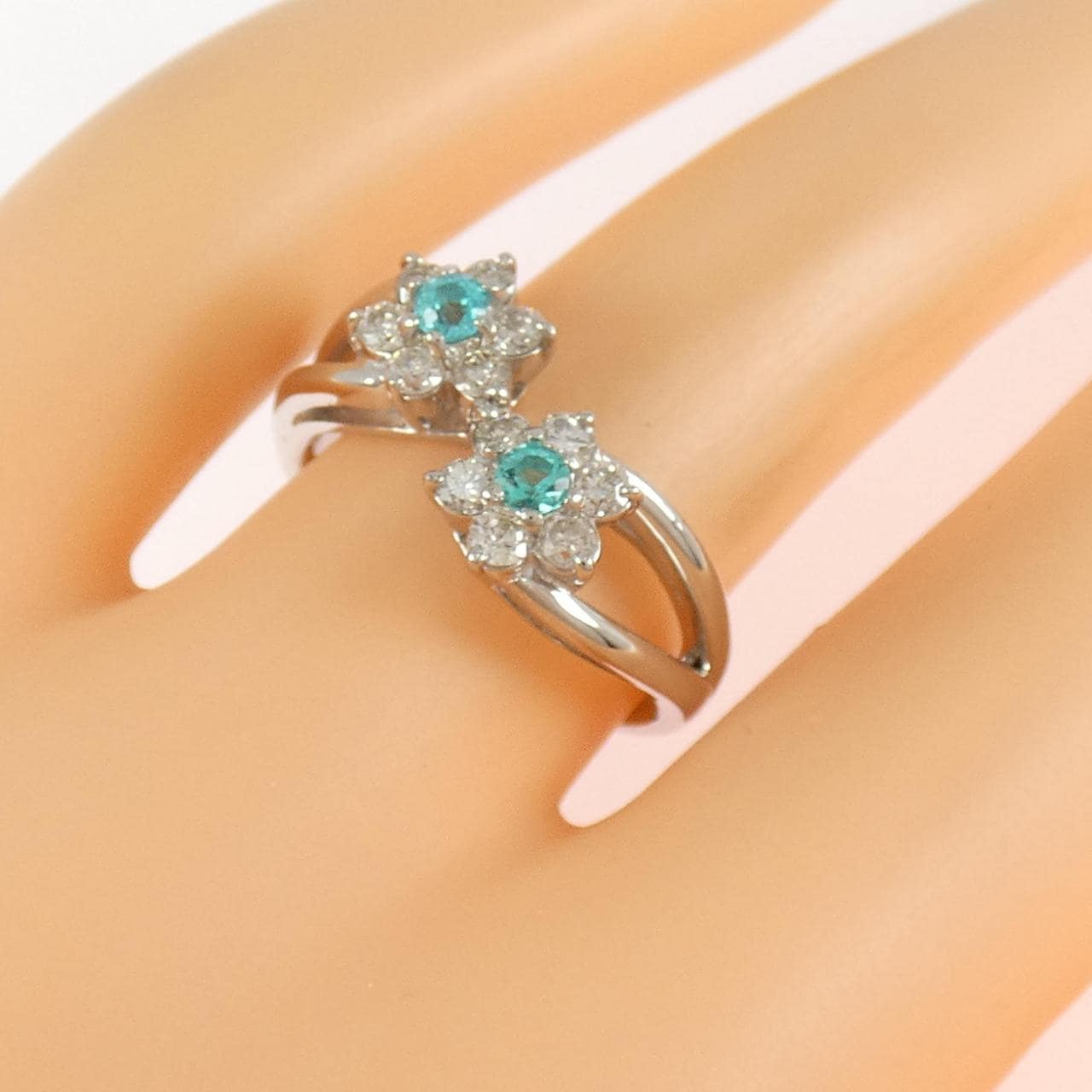 PT900 フラワー パライバトルマリン リング 0.14CT